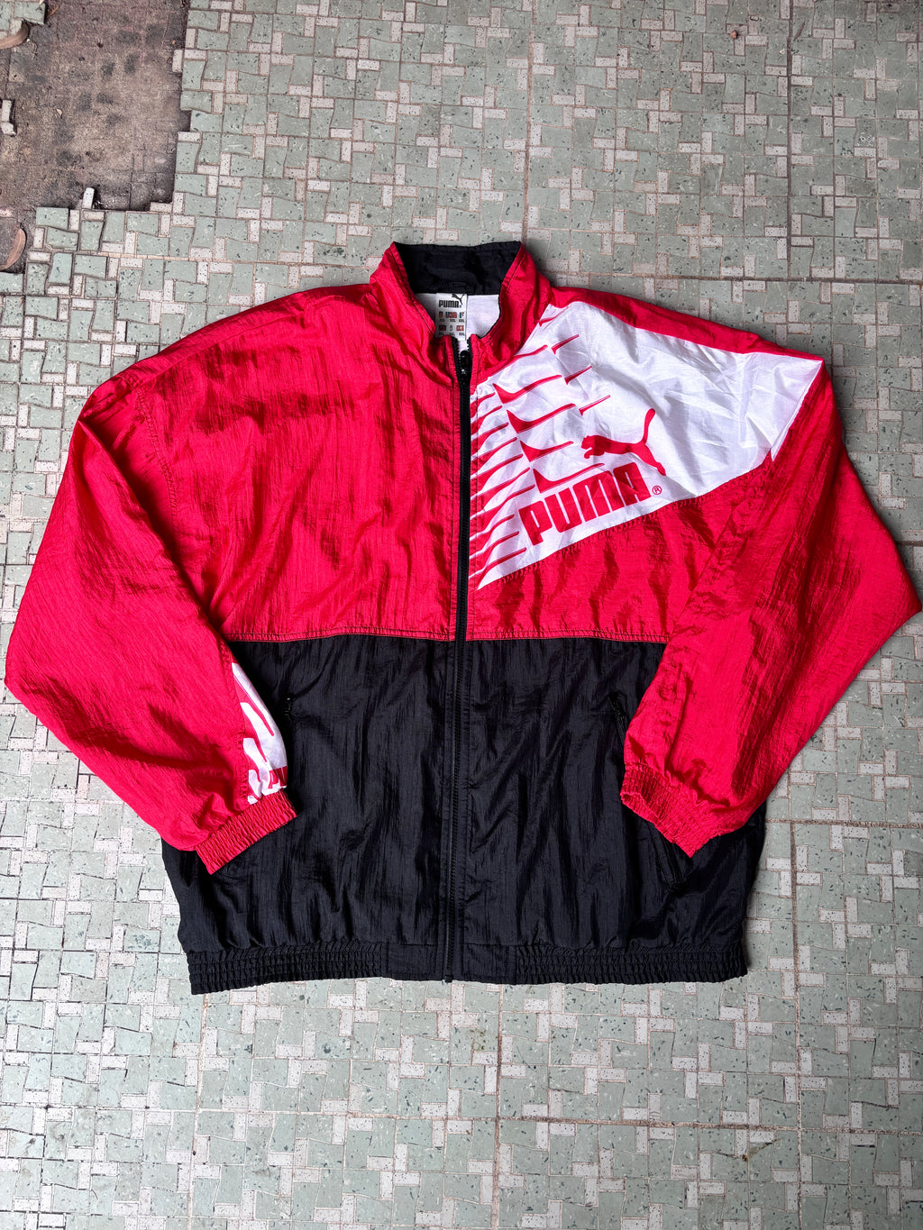 Vintage 80s PUMA Jacket Size XXL Red Spell Out Logo Nylon Windbreaker