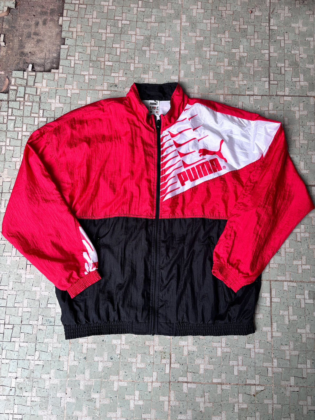 Vintage 80s PUMA Jacket Size XXL Red Spell Out Logo Nylon Windbreaker