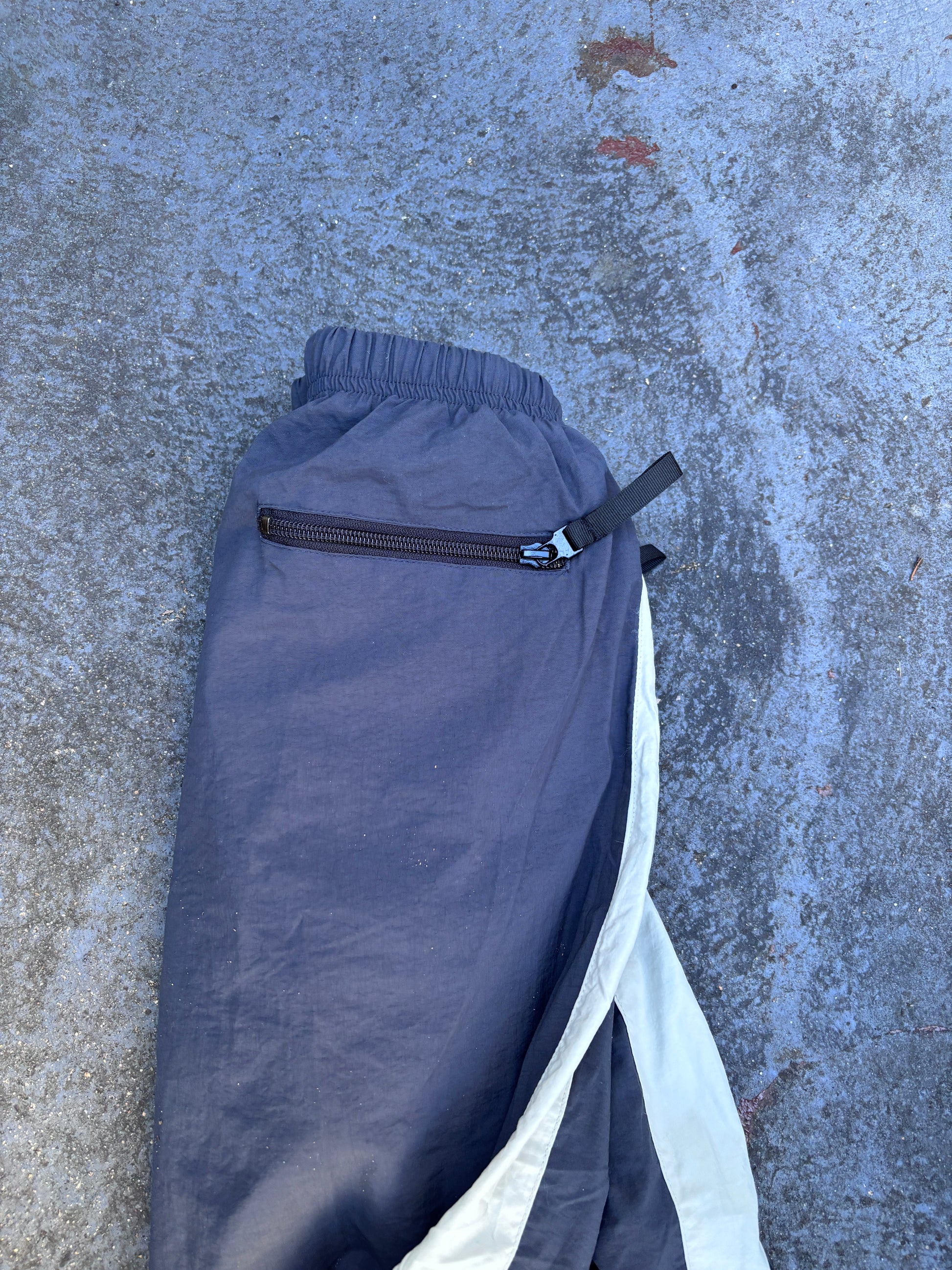 Vintage Y2K Nike Track Pants Women’s S Grey Cream Detail Nylon Wide Leg Windbreakers