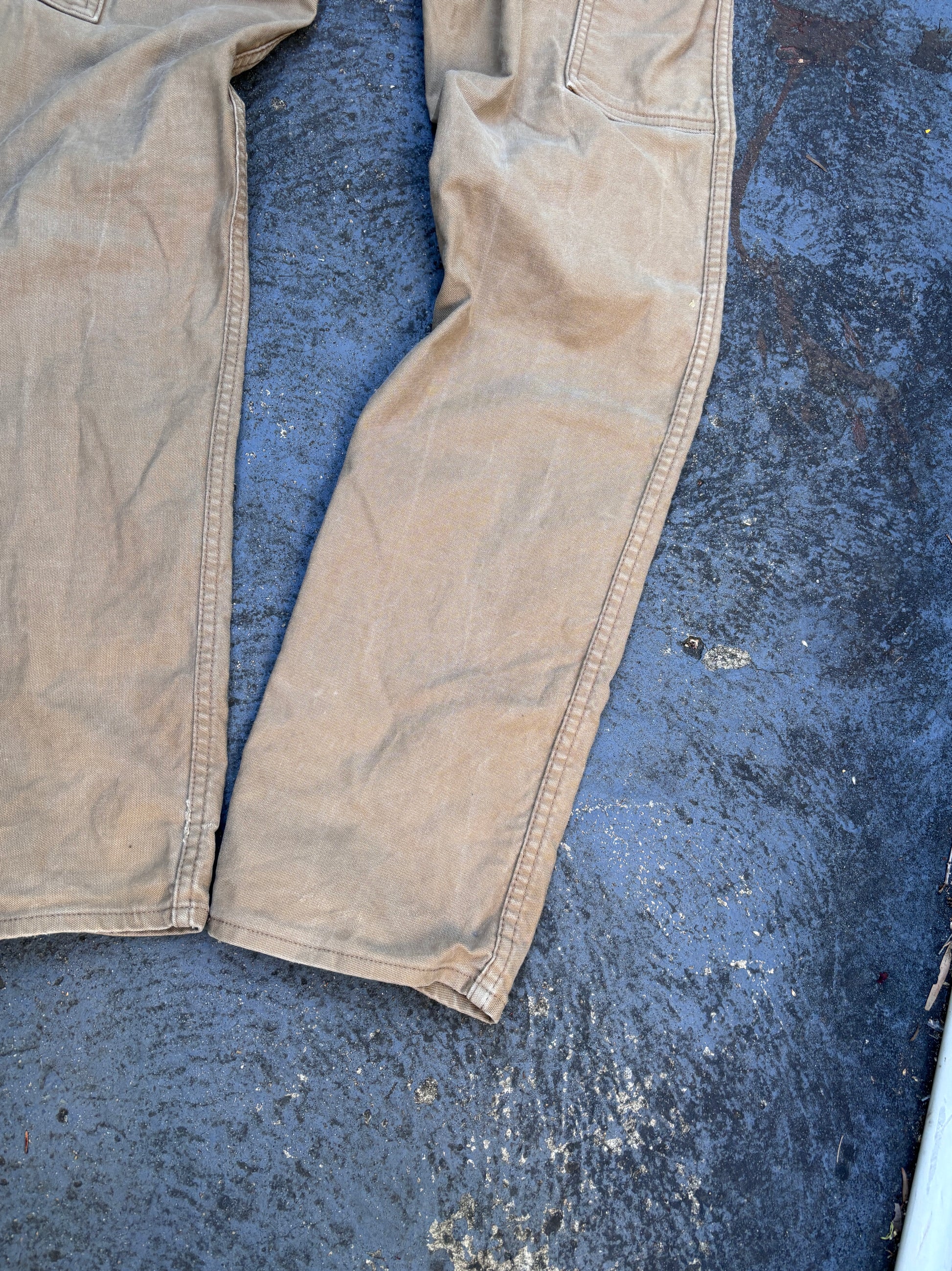 Levi's 511 Workwear Carpenter Jeans Size 33 Tan Distressed Worn in Straight Leg
