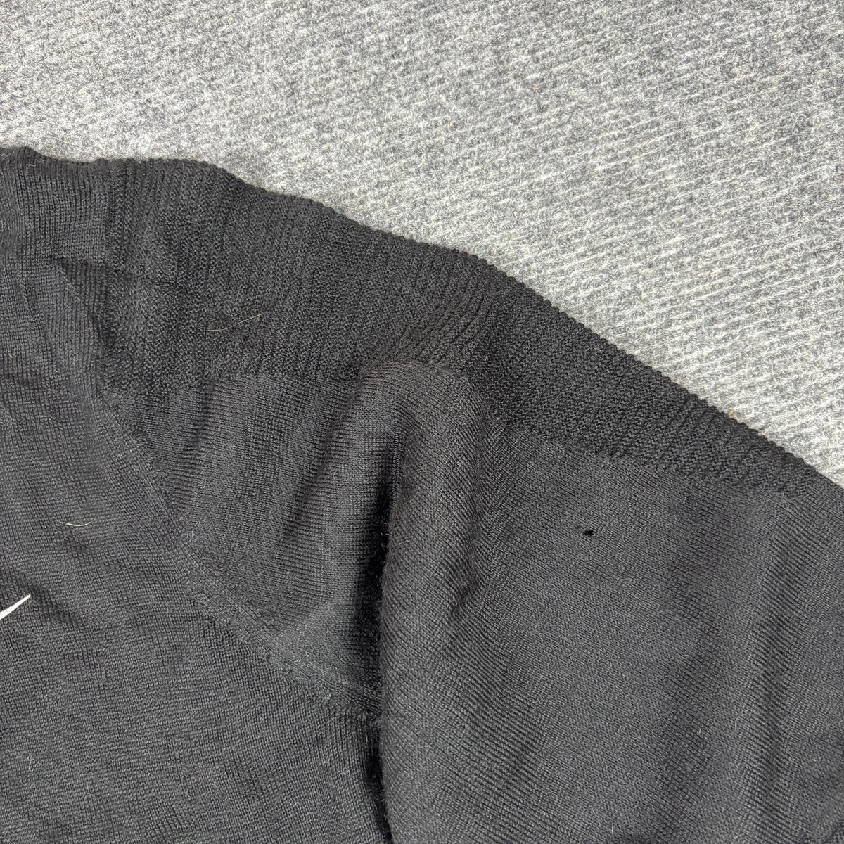 Nike x Tiger Woods Knit Jumper Men's Medium Black Red Golf Knit