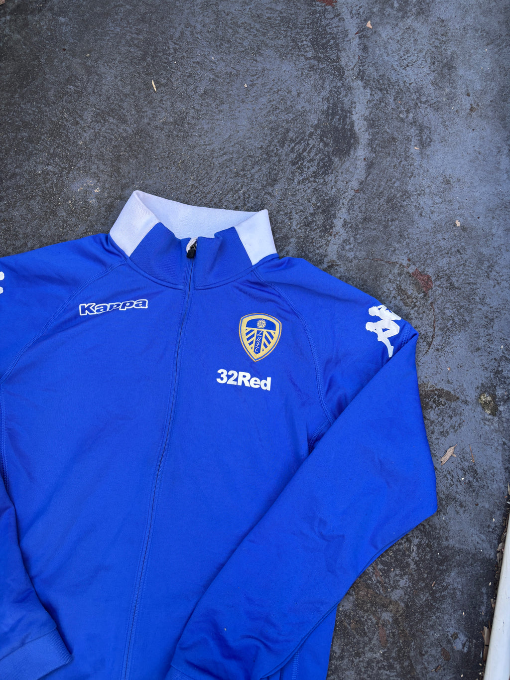 16/17 Kappa Leeds United Jumper Size L Blue Embroidered Logo + Spell Out Full Zip