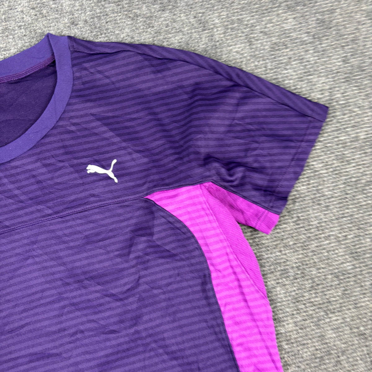 Vintage Y2K Puma Activewear T-shirt Women's Small Purple