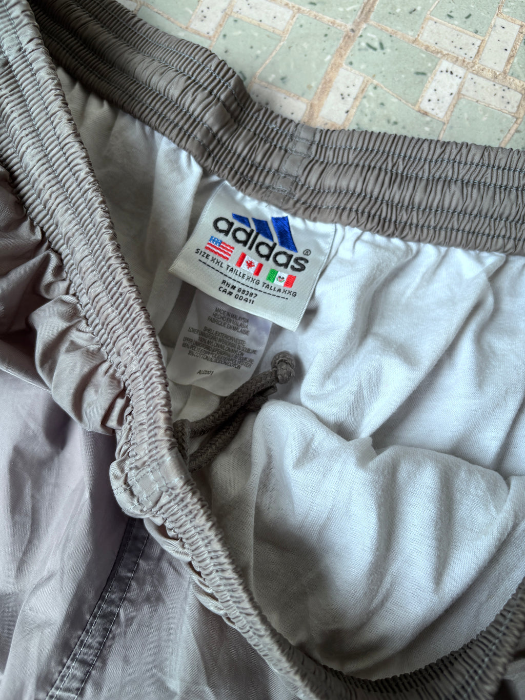 Vintage Adidas Nylon Track Pants – Grey XXL Y2K Windbreaker Wide Leg Cuffed