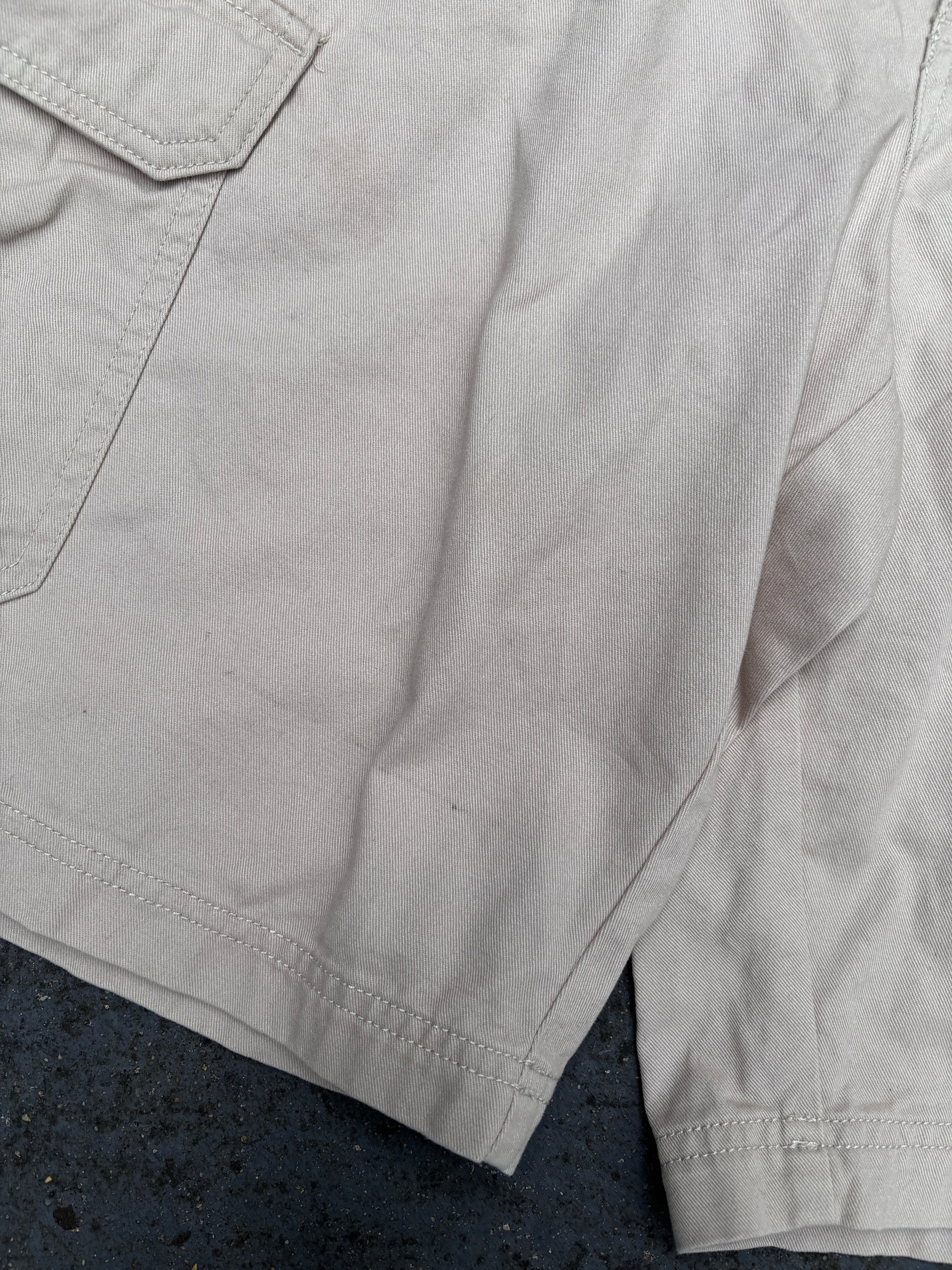 Vintage Y2K Columbia Cargo Shorts Size 34 Grey Beige Omnishade Utility Gorpcore