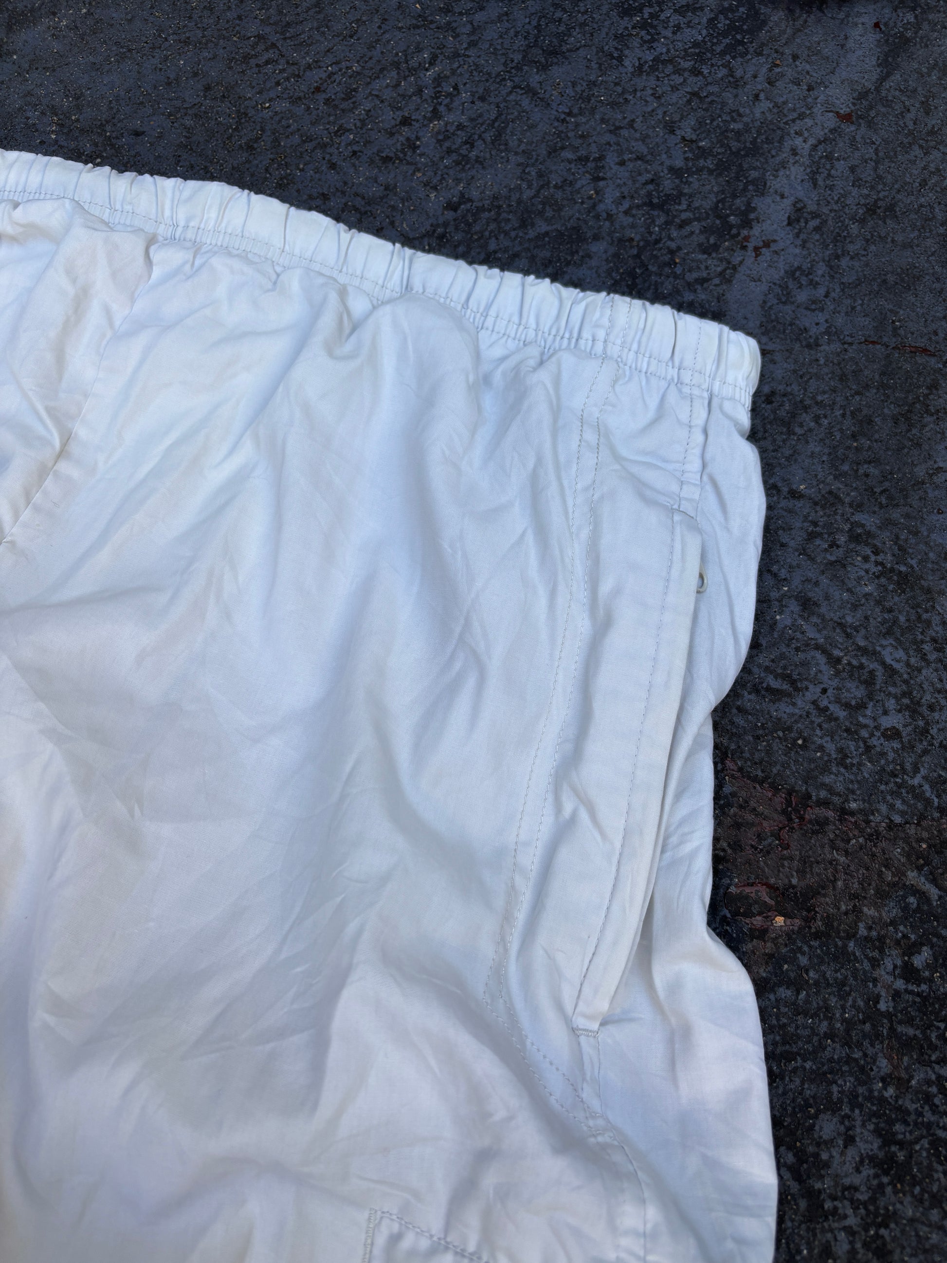 Vintage Y2K Nike Cargo Track Pants M Cream Grey Logo Classic Windbreakers