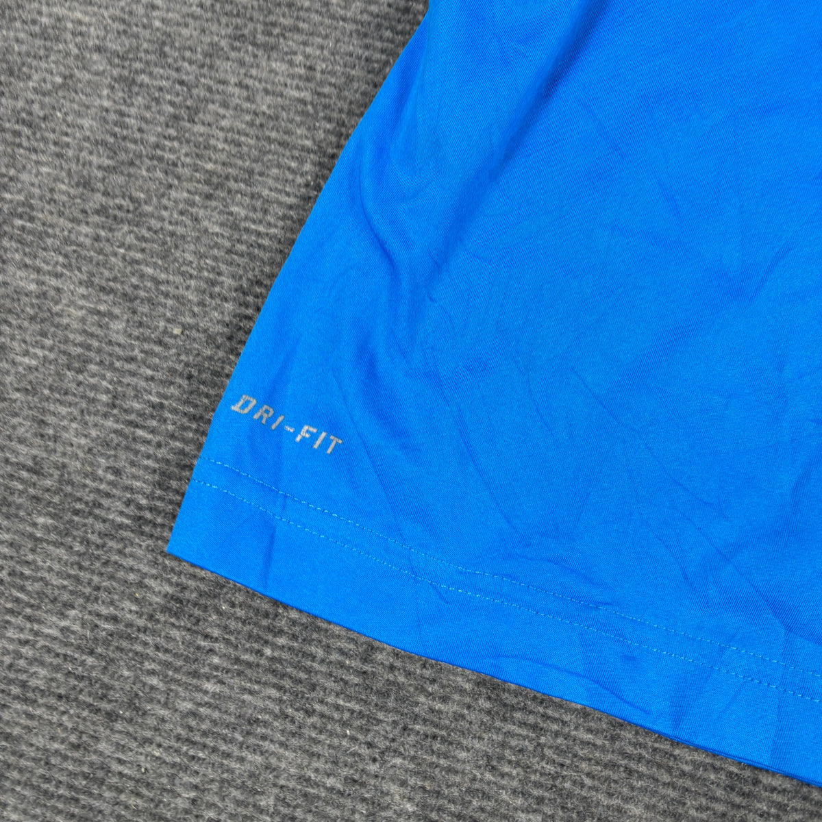 Nike Dri-Fit Running T-shirt Men's Small Blue Big Swoosh activewear