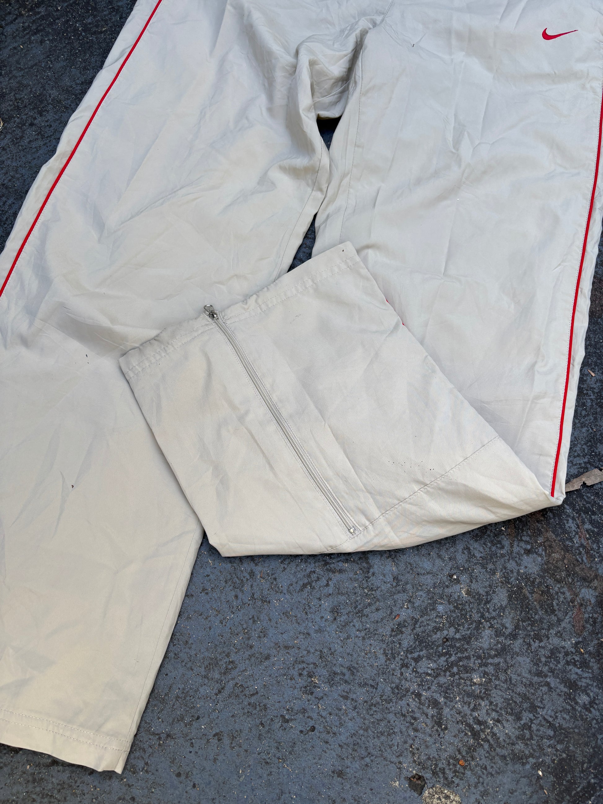 Vintage Y2K Nike Track Pants Size M Beige Red Detail Swoosh Classic Nylon Windbreakers