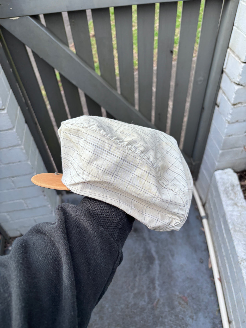 Vintage Y2K Nike Golf Flat back Paperboy Cap Cream + Green