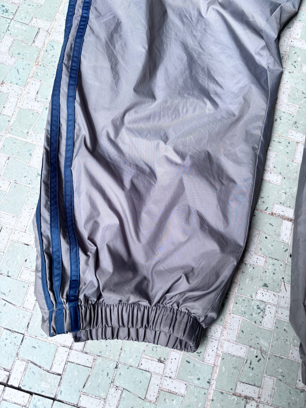Vintage Adidas Nylon Track Pants – Grey XXL Y2K Windbreaker Wide Leg Cuffed