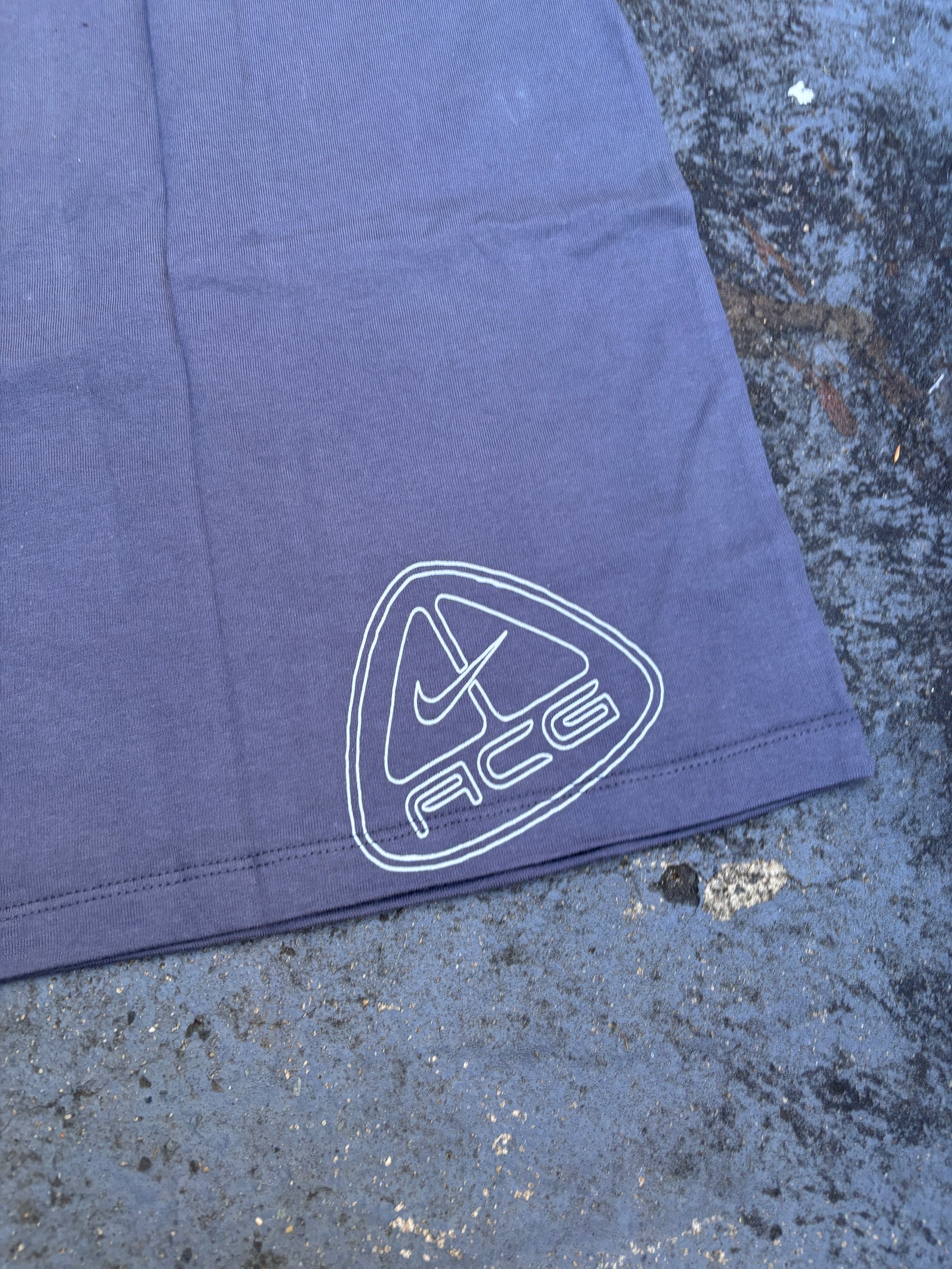 NWT Vintage Y2K Nike ACG T-shirt Size XL Grey Still Not Sponsored Logo Deadstock