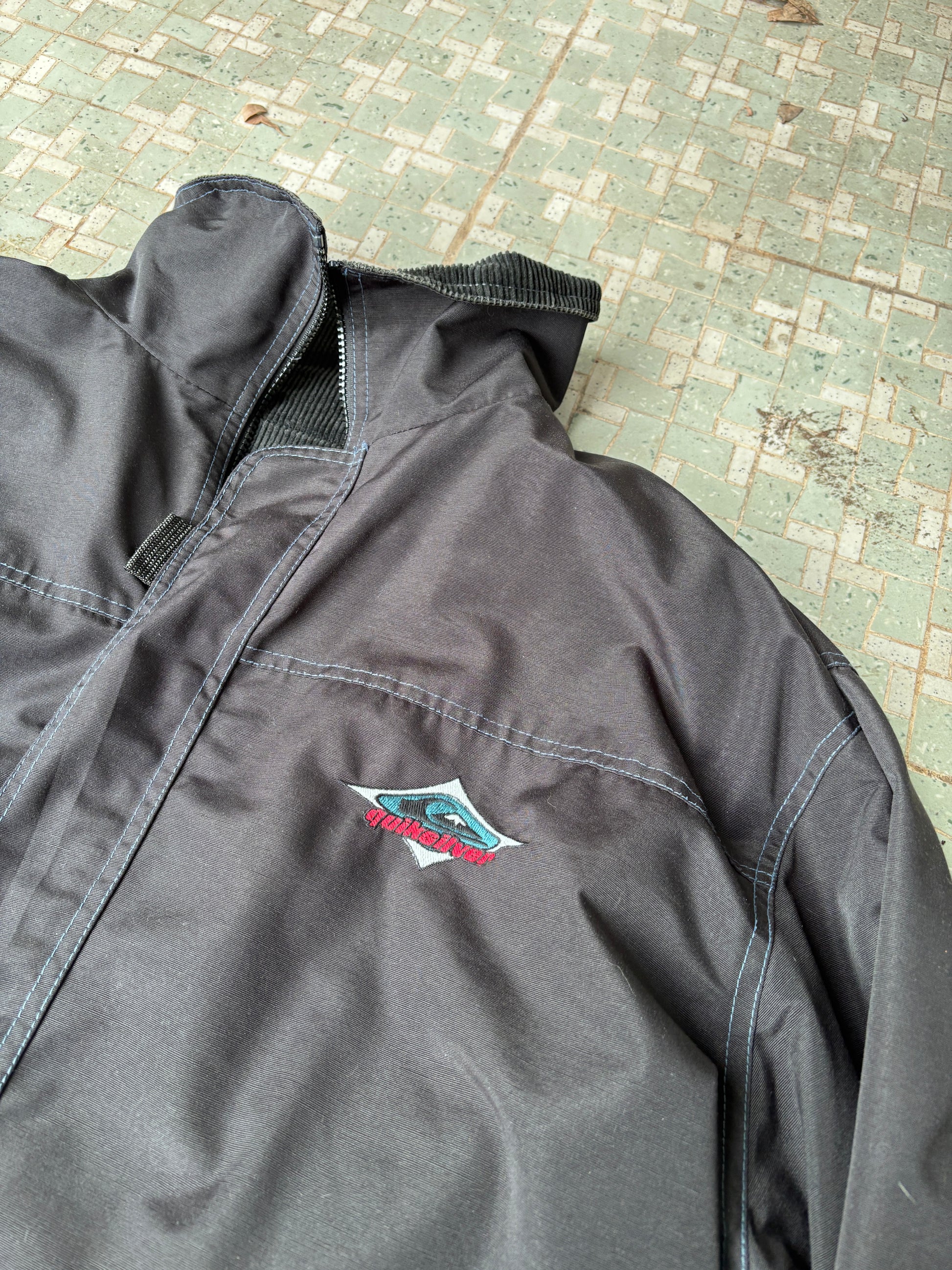Vintage 90s Quiksilver Reversible Heavy Jacket Size XL Black Blue Corduroy Nylon