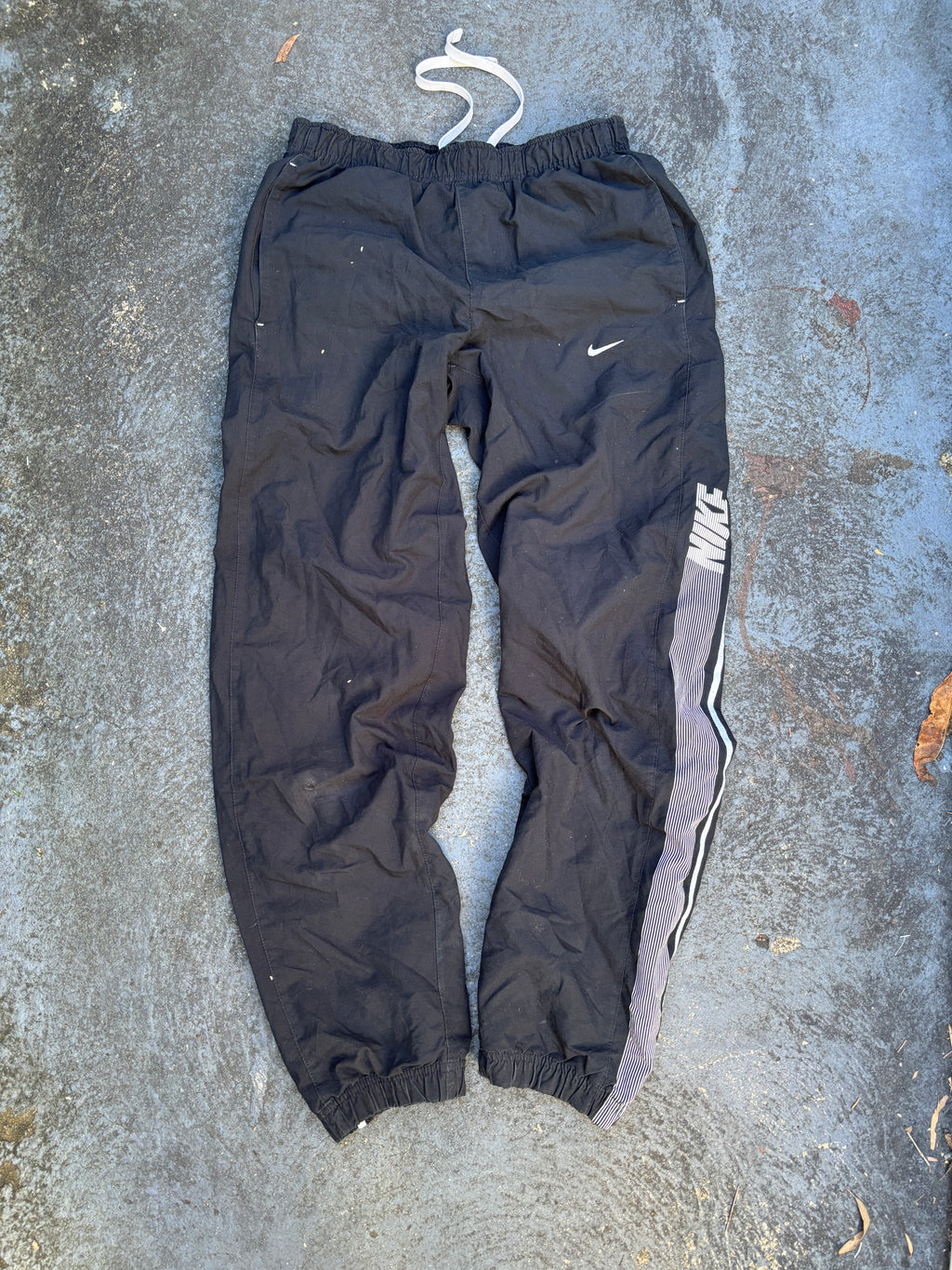 Classic Nike Track Pants Size S Black White Spell Out Detail Nylon Style Windbreakers