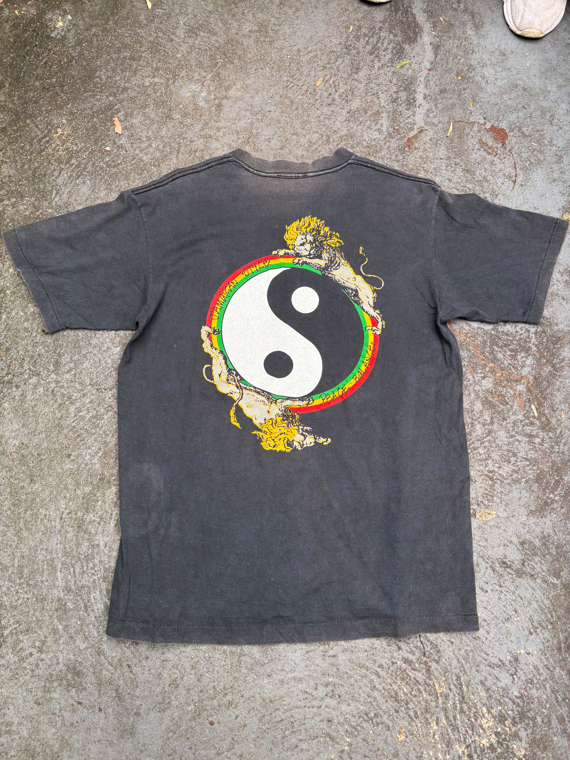 Vintage 90s Jamaica Style Single Stitch T-shirt Size L Black Rasta Logo USA Made