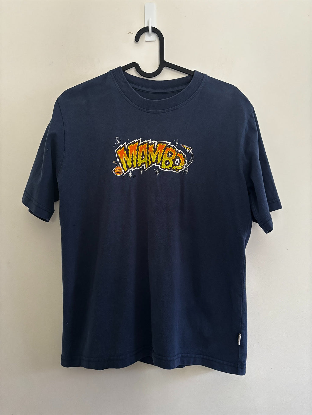 Vintage Y2K Mambo Rockin Jelly Bean T-Shirt Size Small 2003 Graphic Release