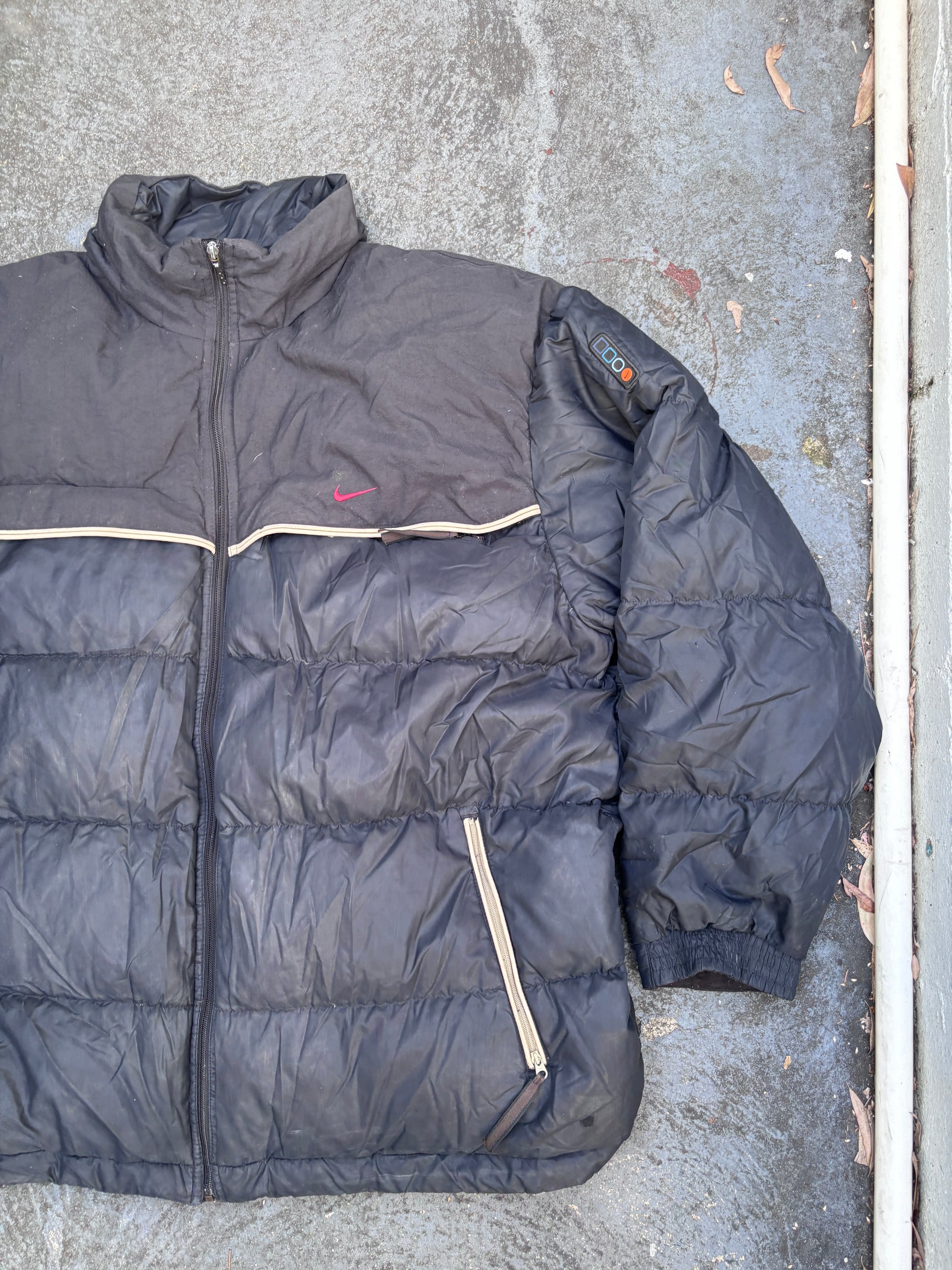 Vintage 90s Nike Down Puffer Jacket Size L Oversized Black Red Swoosh Full Zip