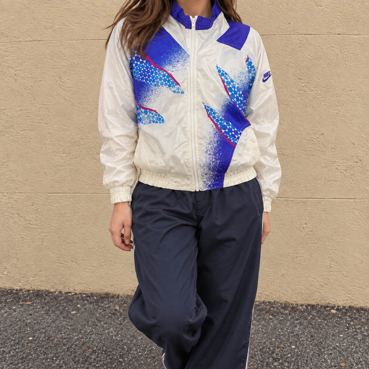 Vintage 90s boxy Nike jacket women's small retro activewear windbreaker (rare piece!)