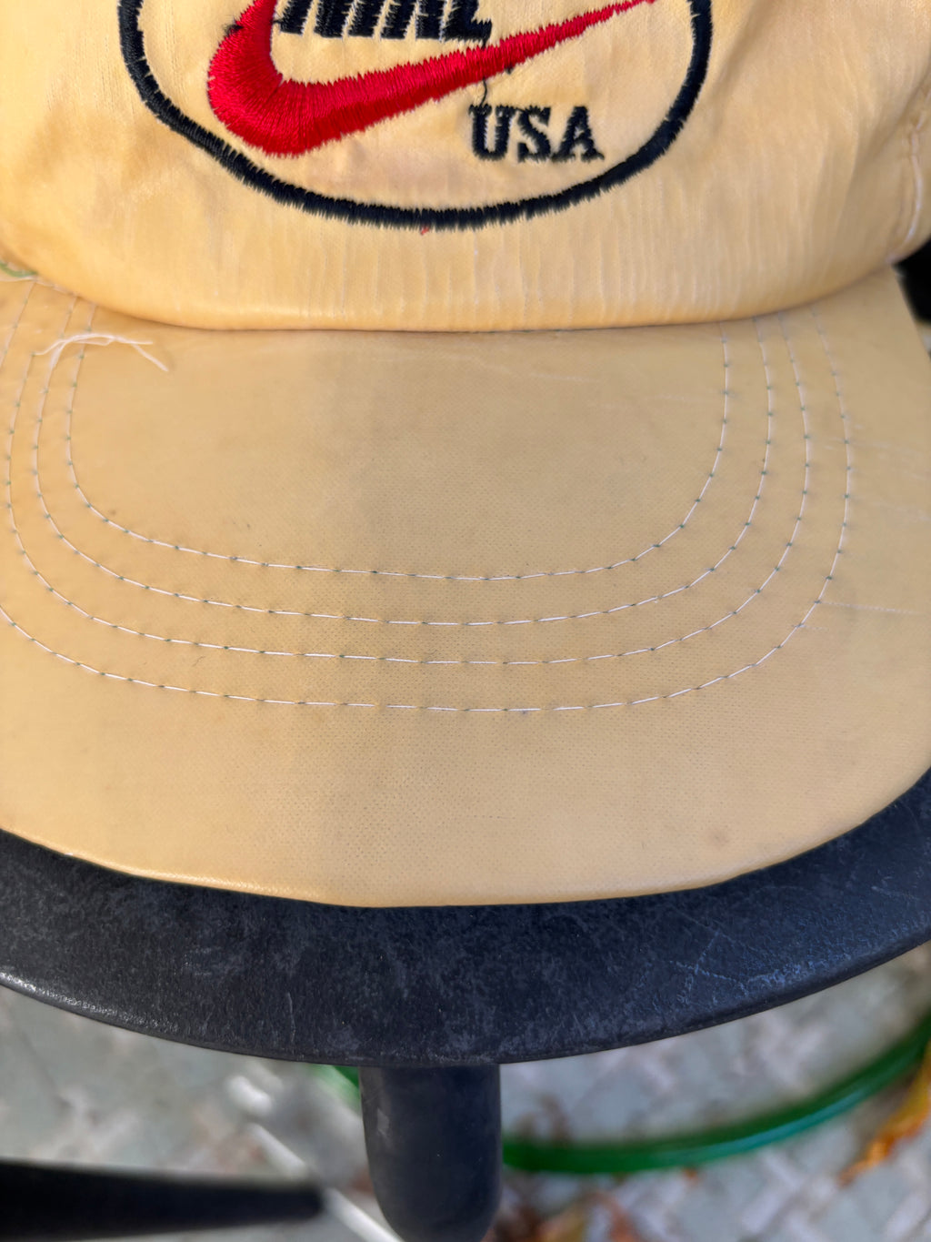 Vintage 90s Nike USA OSFM Yellow Flat Brim 5 Panel Cap