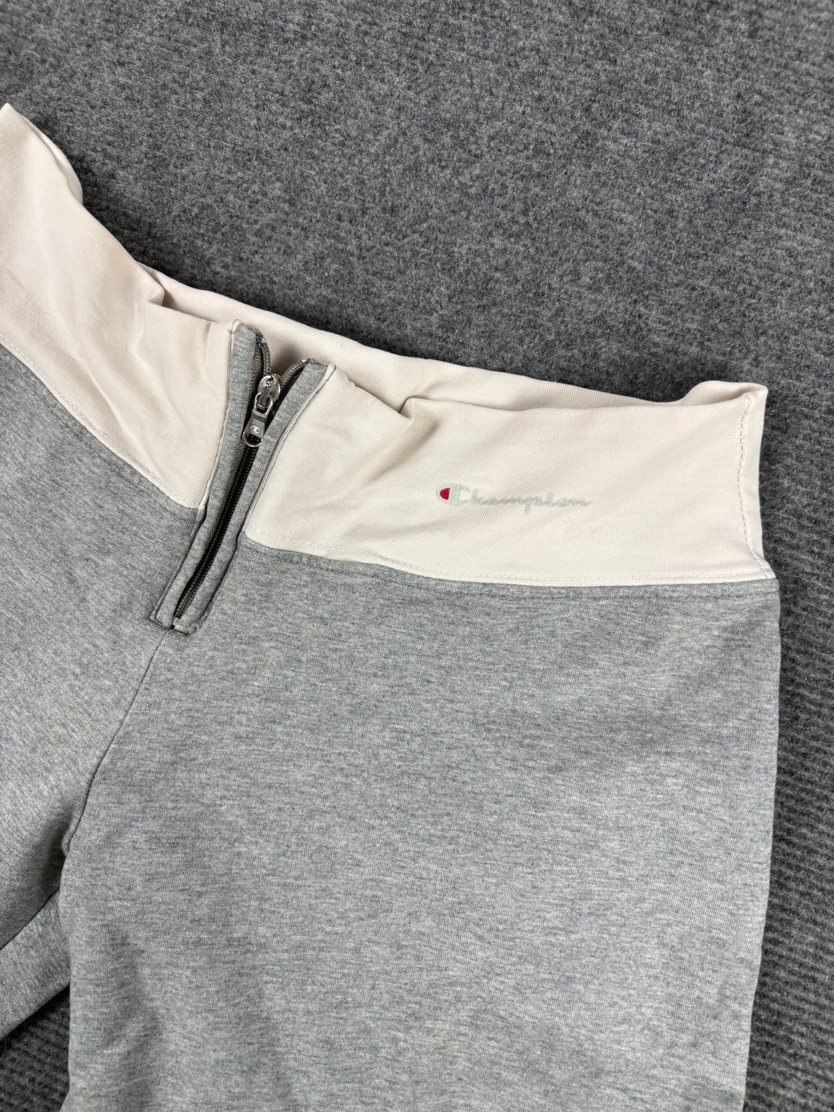 Vintage Y2K Champion activewear track pants women's small grey front zip