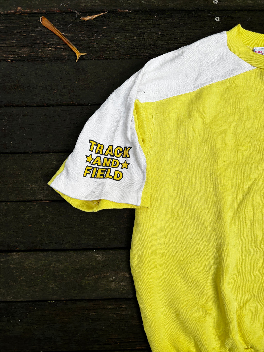 Vintage 80’s Kappa Jumper Size M Yellow Chest Logo Made in Italy