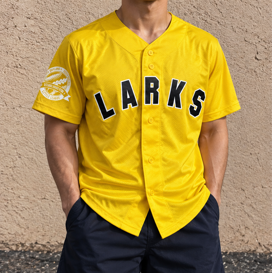 Augusta Larks Little League Baseball Jersey Men's Small Yellow Black Sportwear
