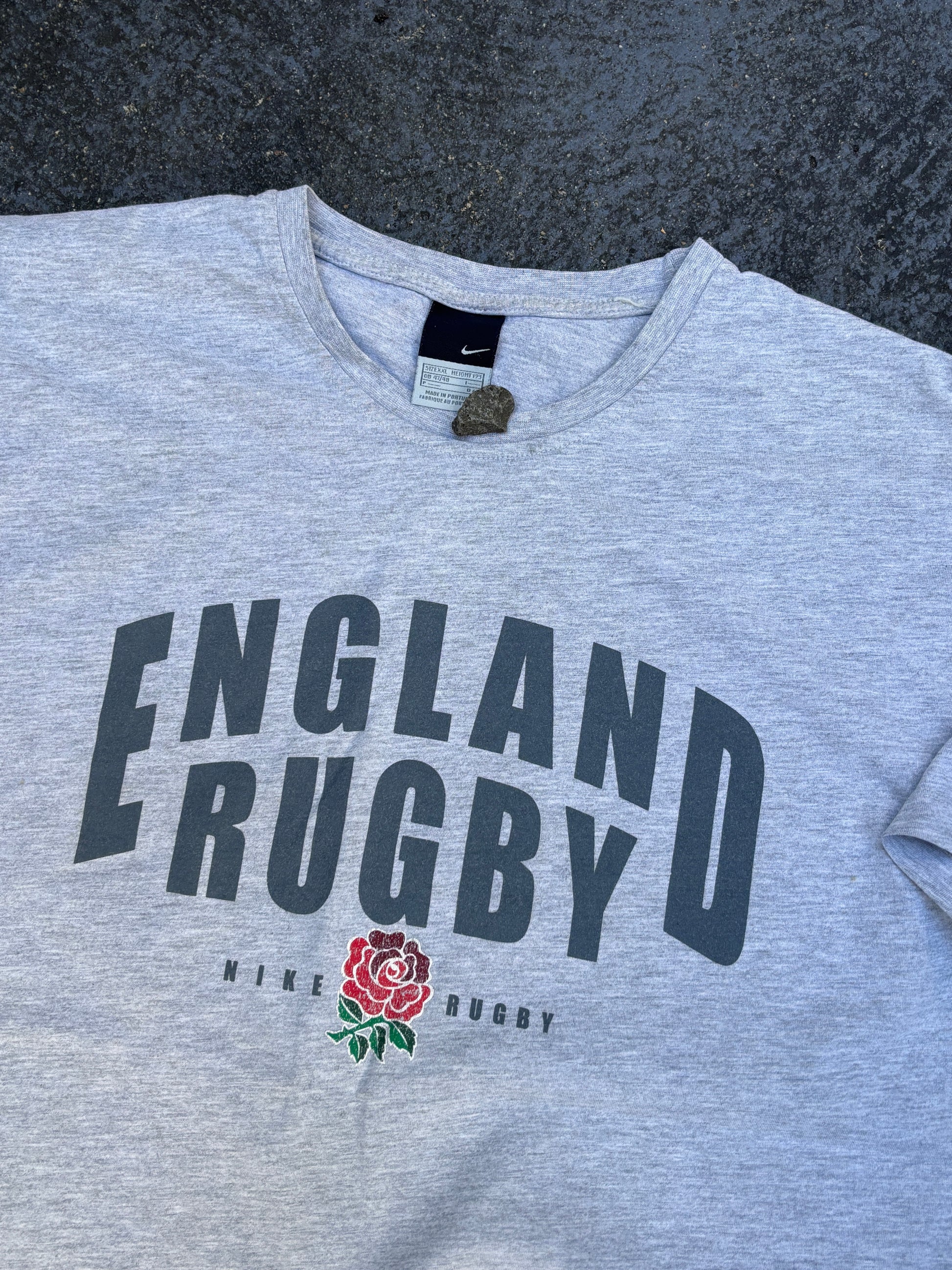 Vintage Y2K Nike England Rugby T-Shirt Size XL Grey Large Graphic Embroidered Rose