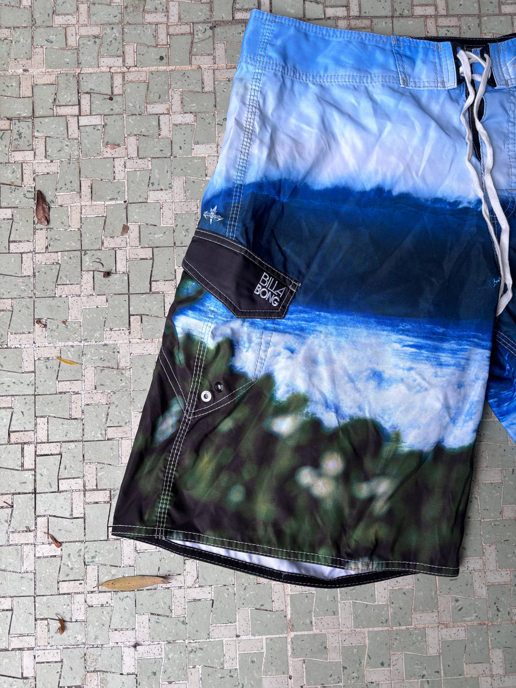 Y2K Billabong Pipe Masters Board Shorts Size 36