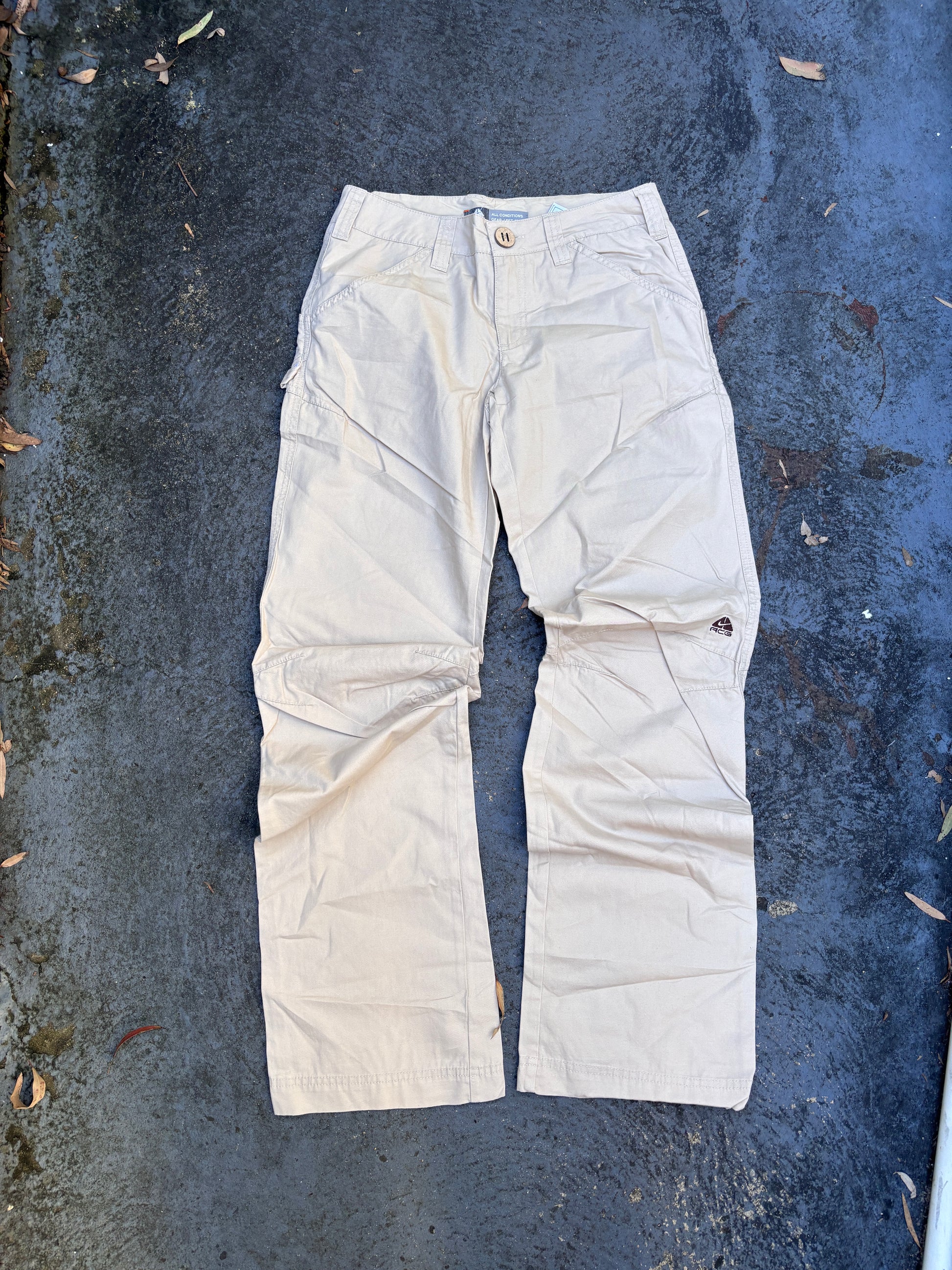 Vintage Y2K Nike ACG Pants Small Cream Double Knee Straight Leg Embroidered Logo