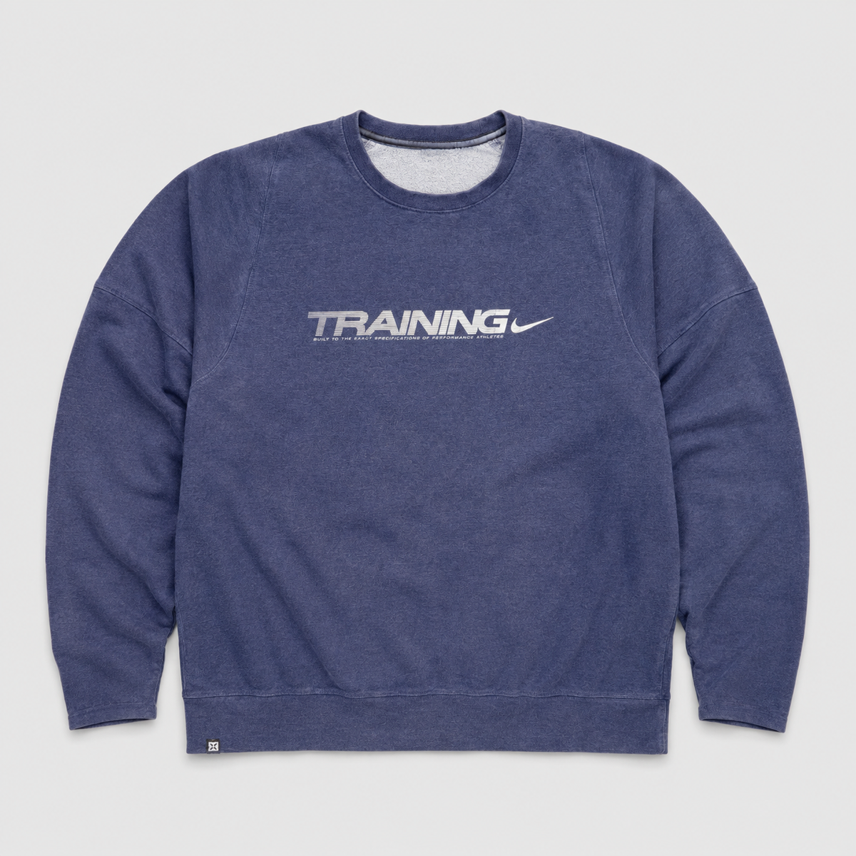 Vintage Y2K Nike Training Jumper Size L Navy Spell Out Swoosh Sweatshirt