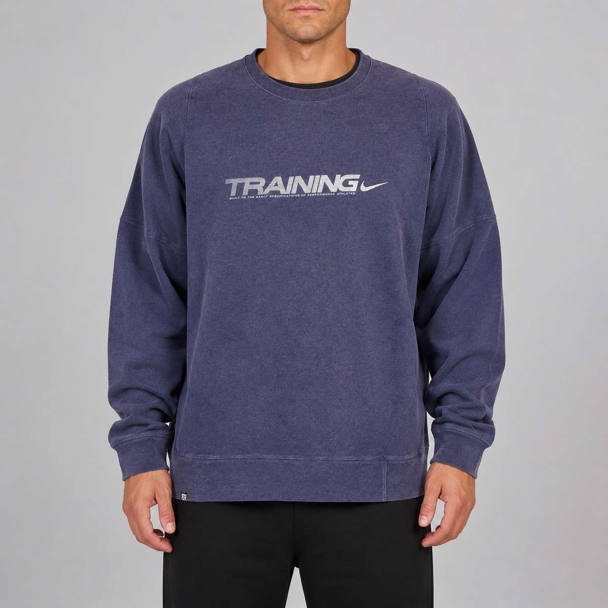 Vintage Y2K Nike Training Jumper Size L Navy Spell Out Swoosh Sweatshirt