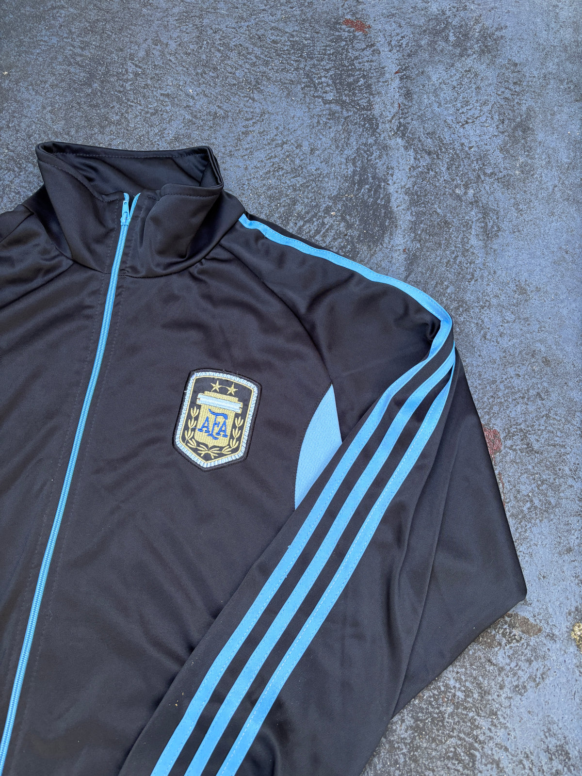 Vintage Adidas Argentina AFA Jumper Size M Black Blue Retro Football Patch Logos