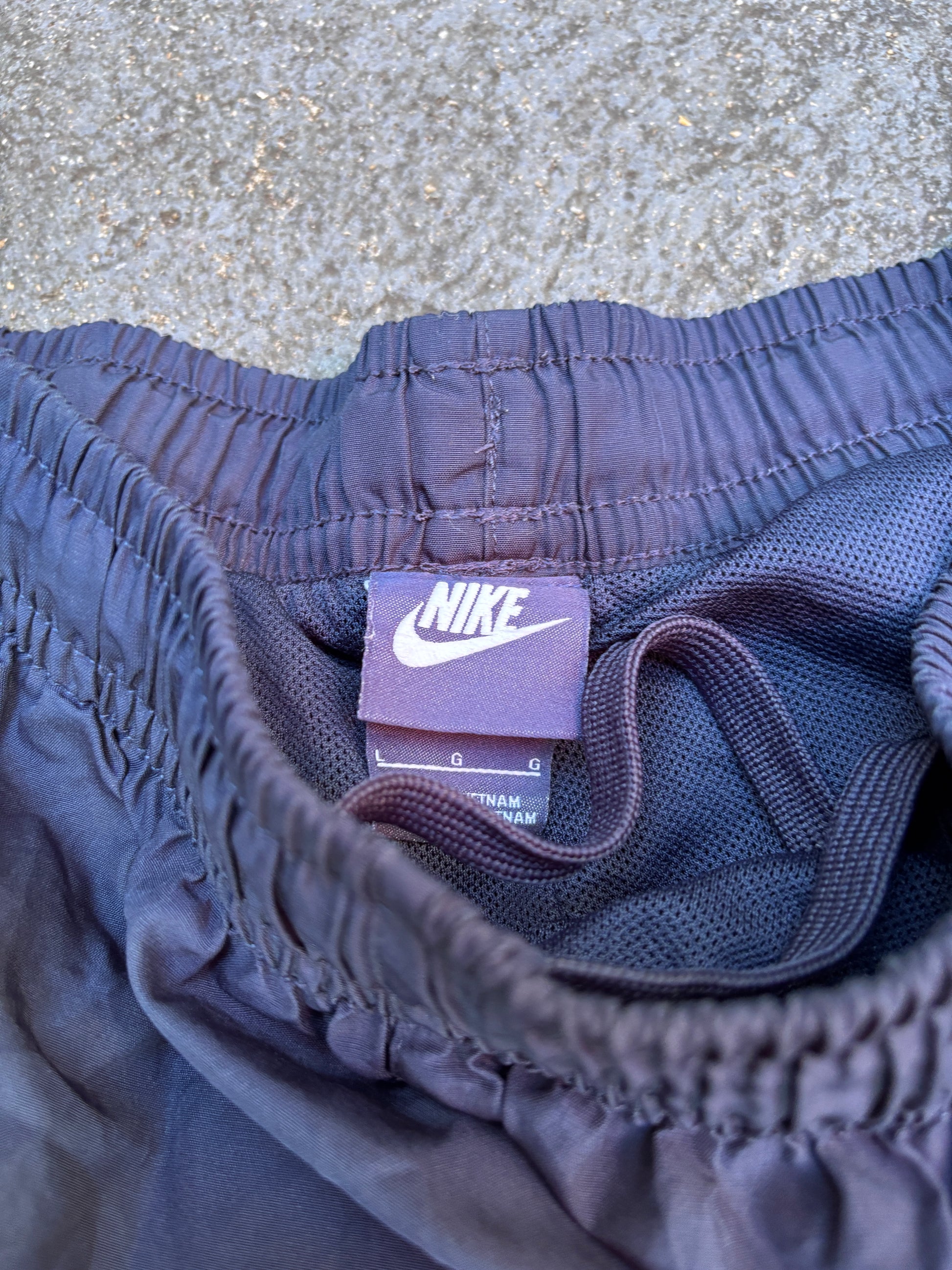 Nike Track Pants Sz L Navy White Swoosh Straight Leg Classic Nylon Windbreakers