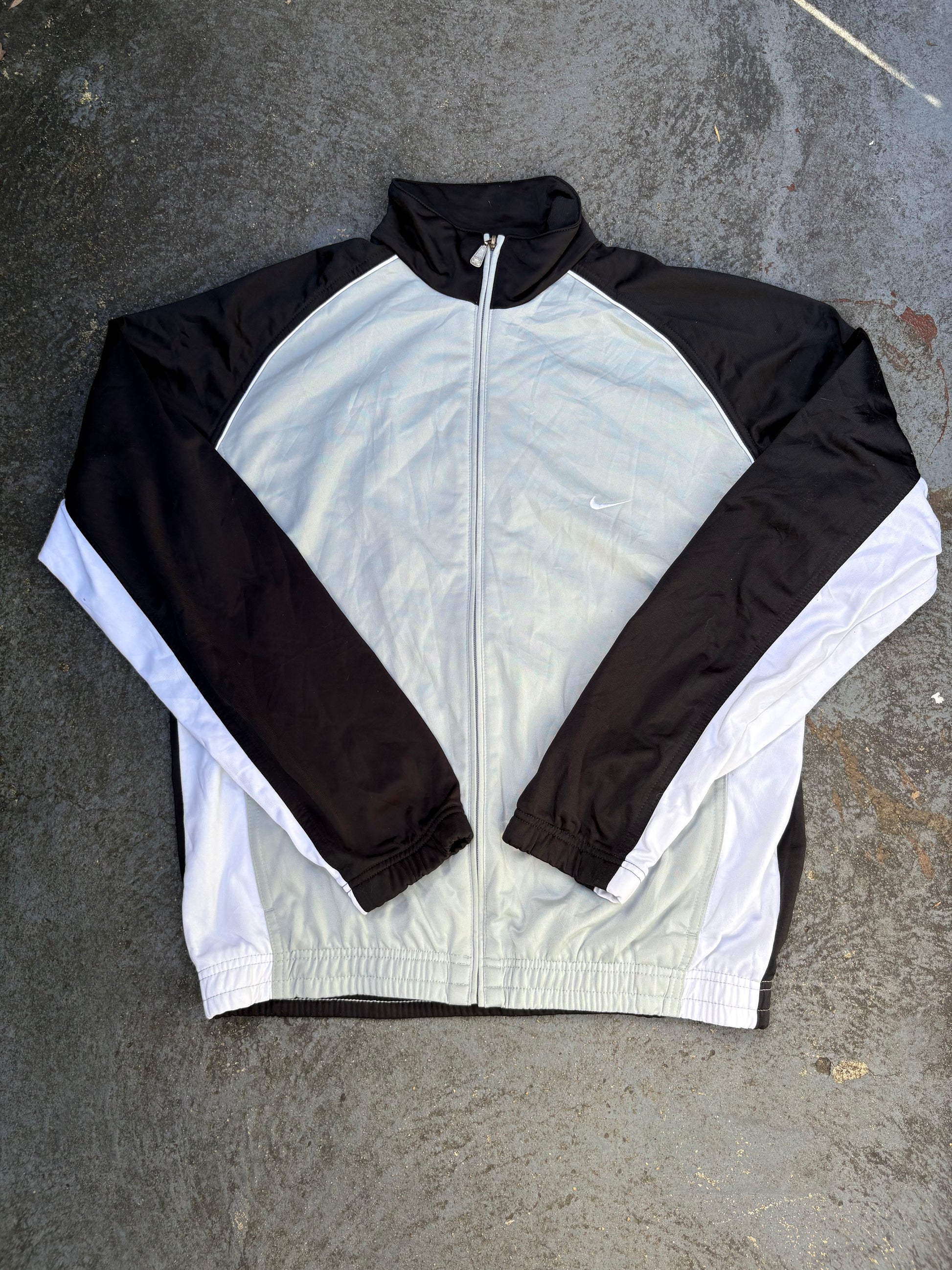 Vintage Y2K Nike Jacket Size L Grey Black White Full Zip Classic Windbreaker