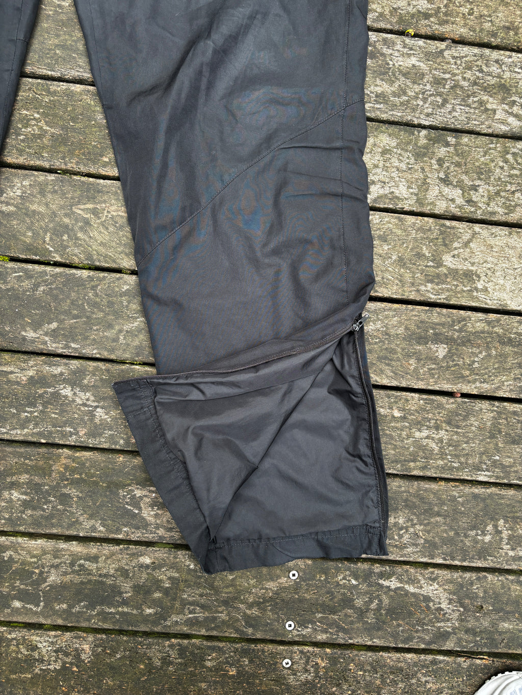 Classic Nike Track Pants Size M Black