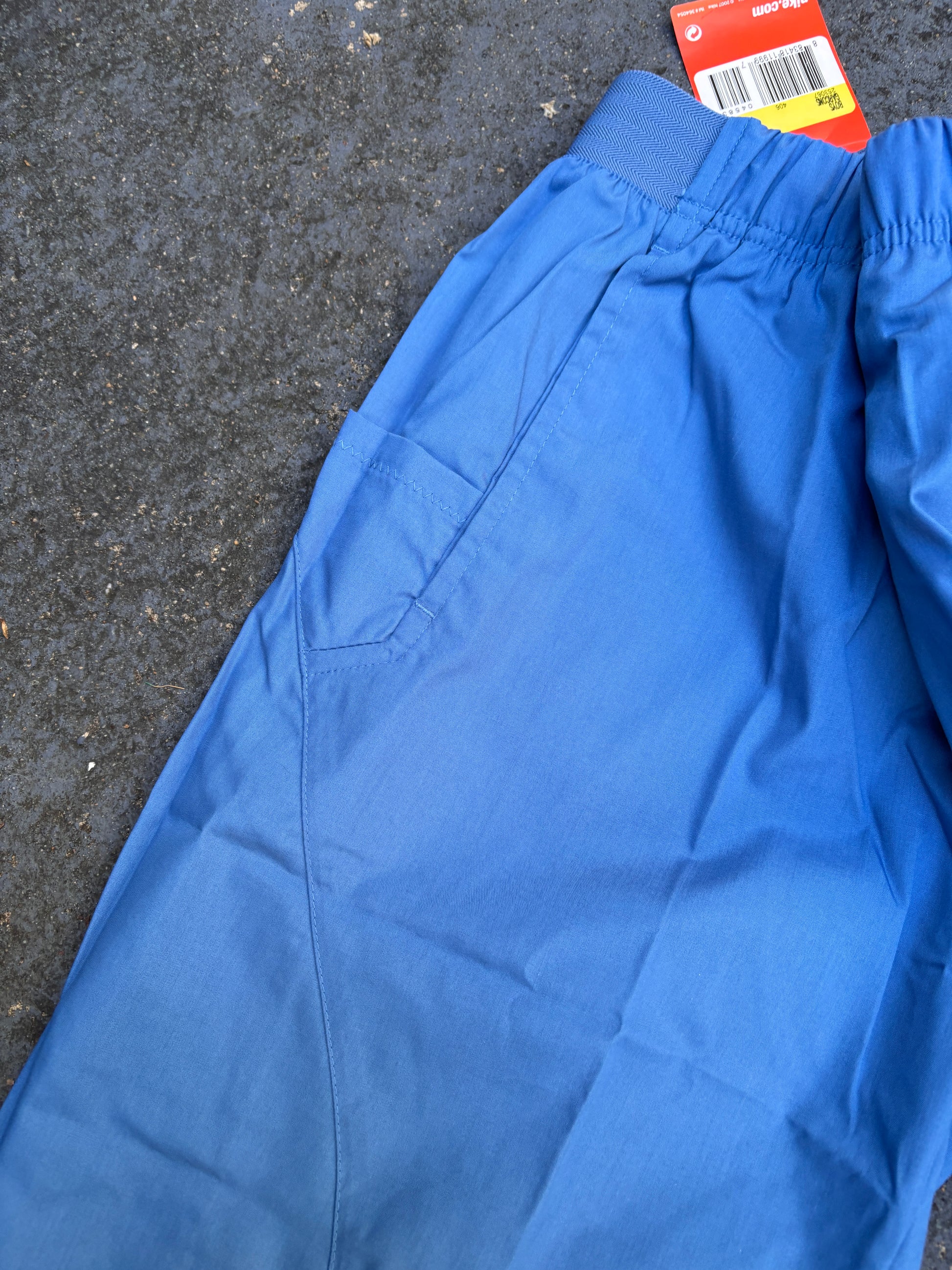 Vintage Y2K Nike Tn 3/4 Track Pants Unisex Size S Blue White Details Classic Nylon Windbreakers