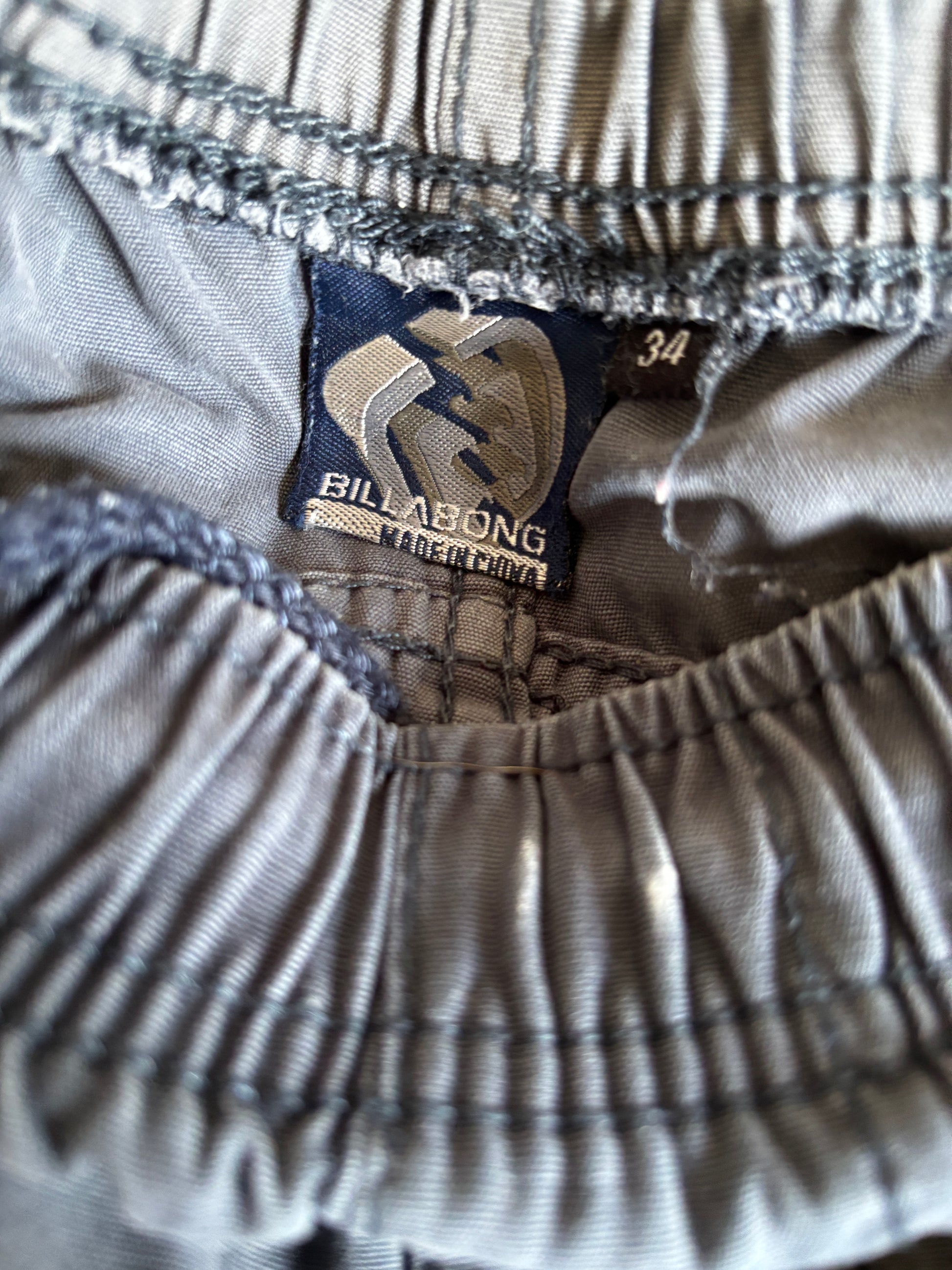 Y2K Billabong Pants Size 32