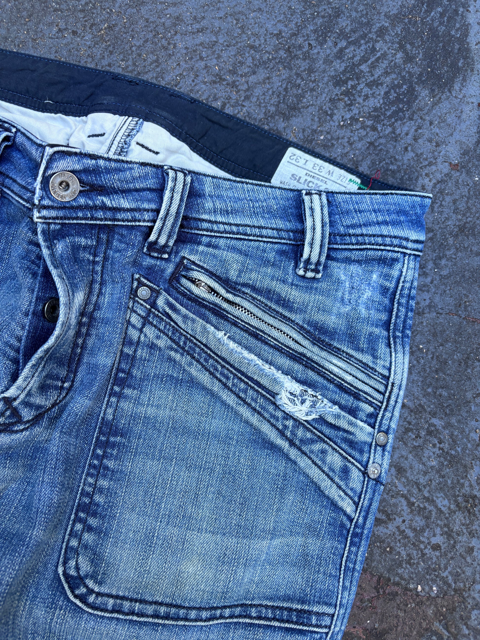 Vintage Diesel Slickap Jeans Size 33 Mid Wash Front Pockets Zips Faded Made in Italy