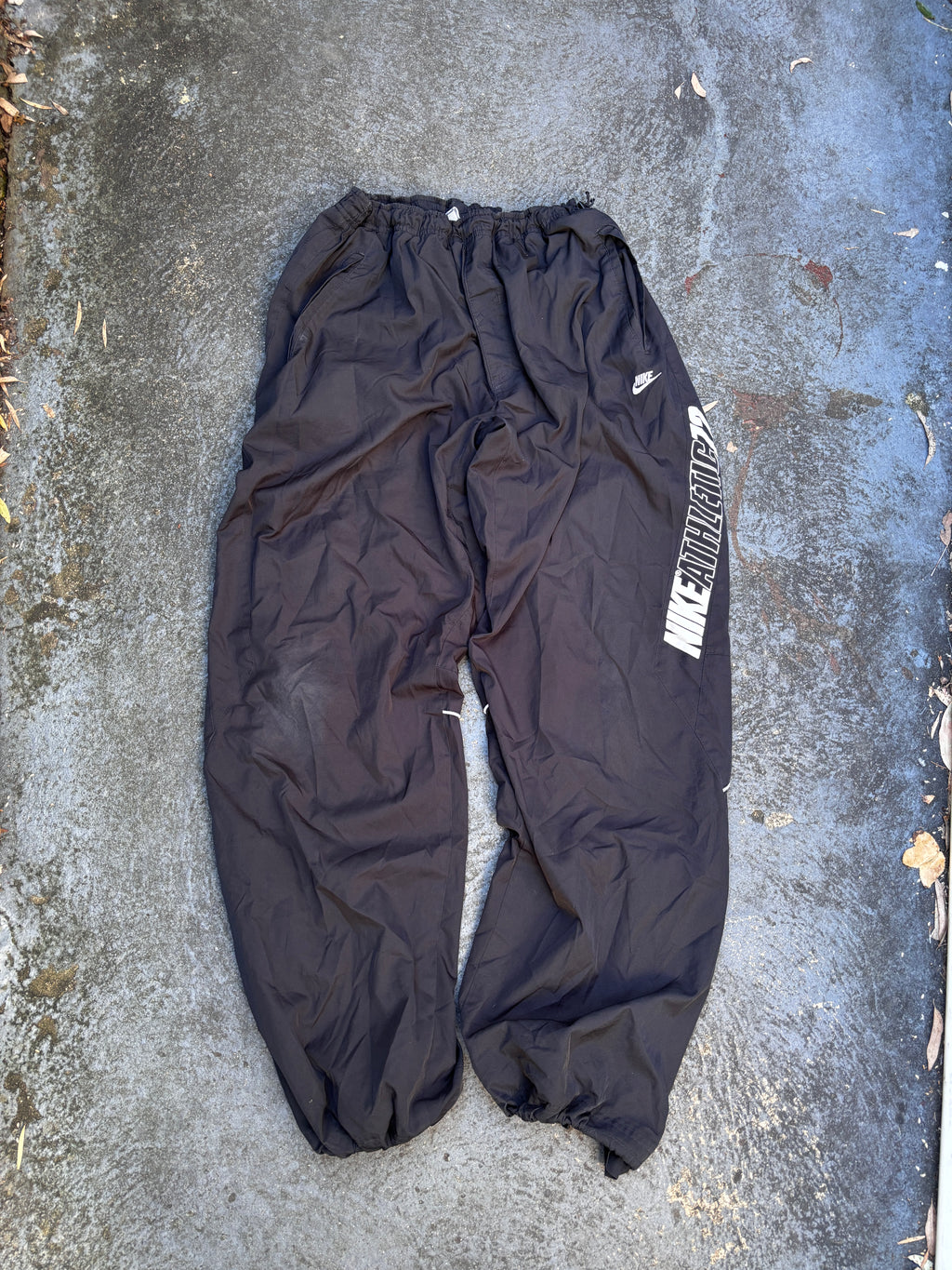Vintage Y2K Nike Track Pants Sz L Black White Spell Out Logo Bungee Windbreakers