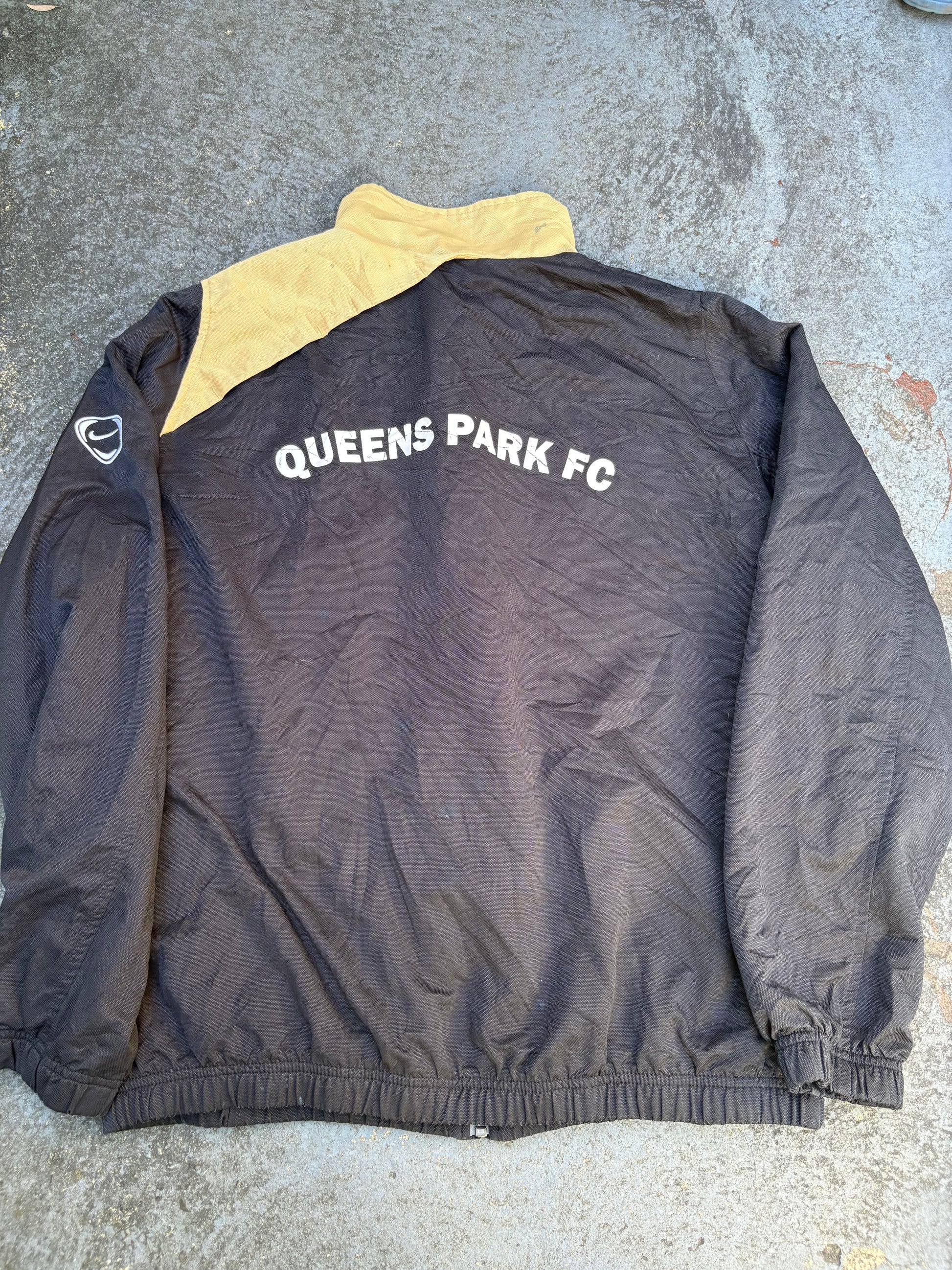 Vintage Nike Football Jacket Size M Black Tan Queens Park Logo Windbreaker