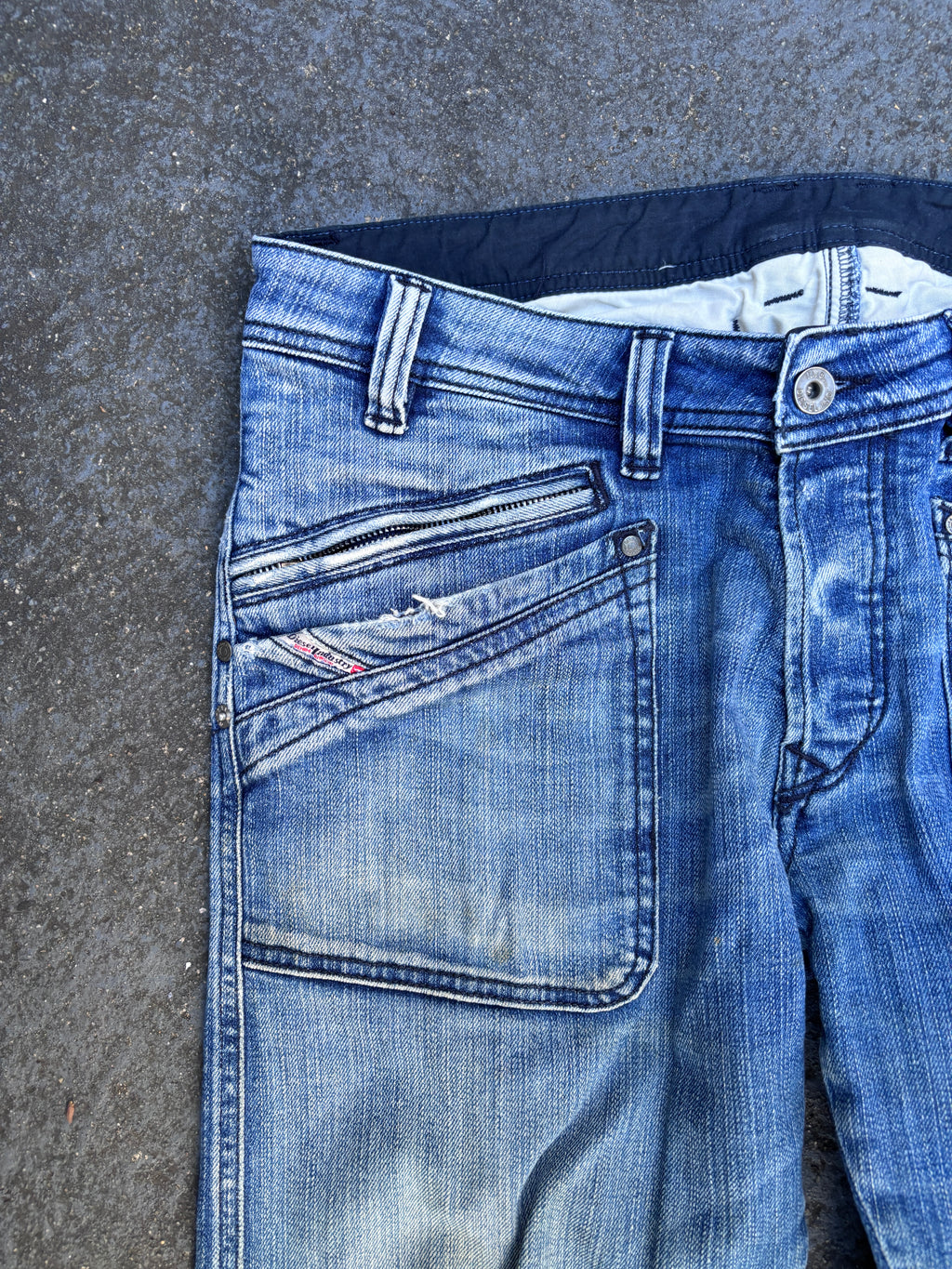 Vintage Diesel Slickap Jeans Size 33 Mid Wash Front Pockets Zips Faded Made in Italy