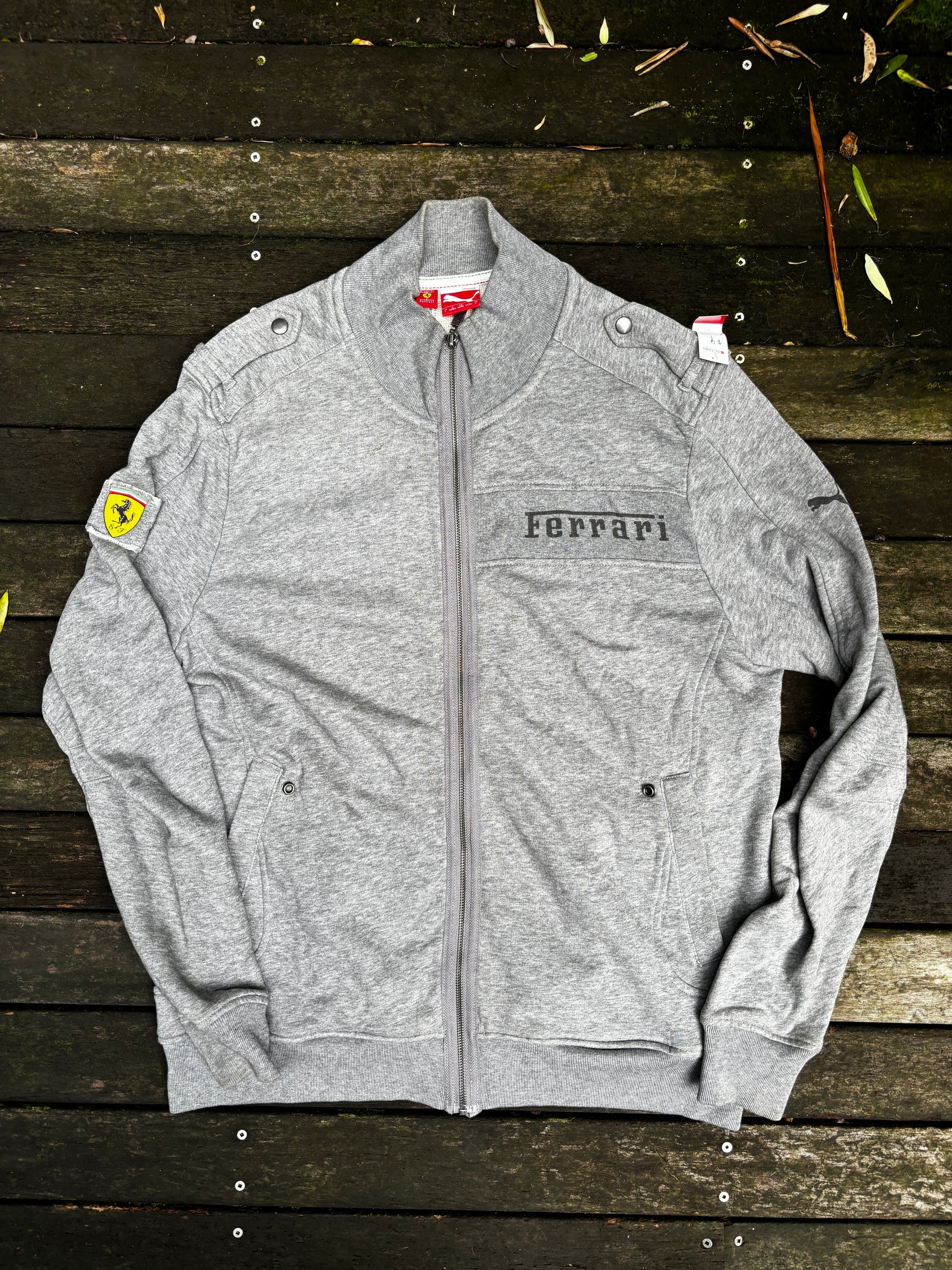 Y2K Ferrari x Puma Jacket Size L Grey