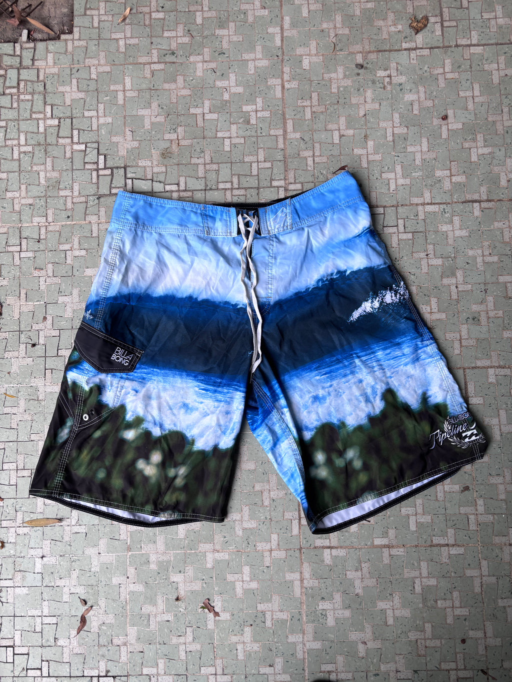 Y2K Billabong Pipe Masters Board Shorts Size 36