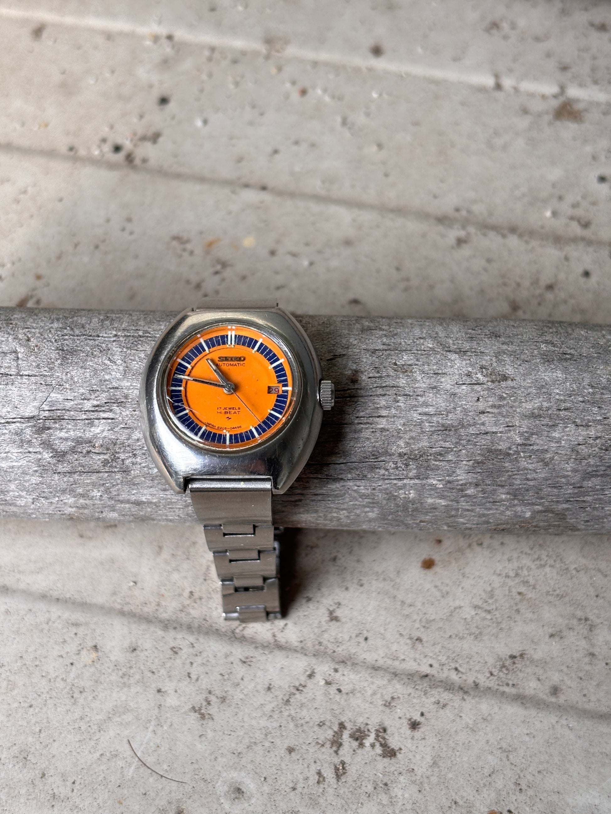 Vintage 70s Seiko Hi-Beat Women's 21 Jewels Automatic Watch 27mm 2205-0349