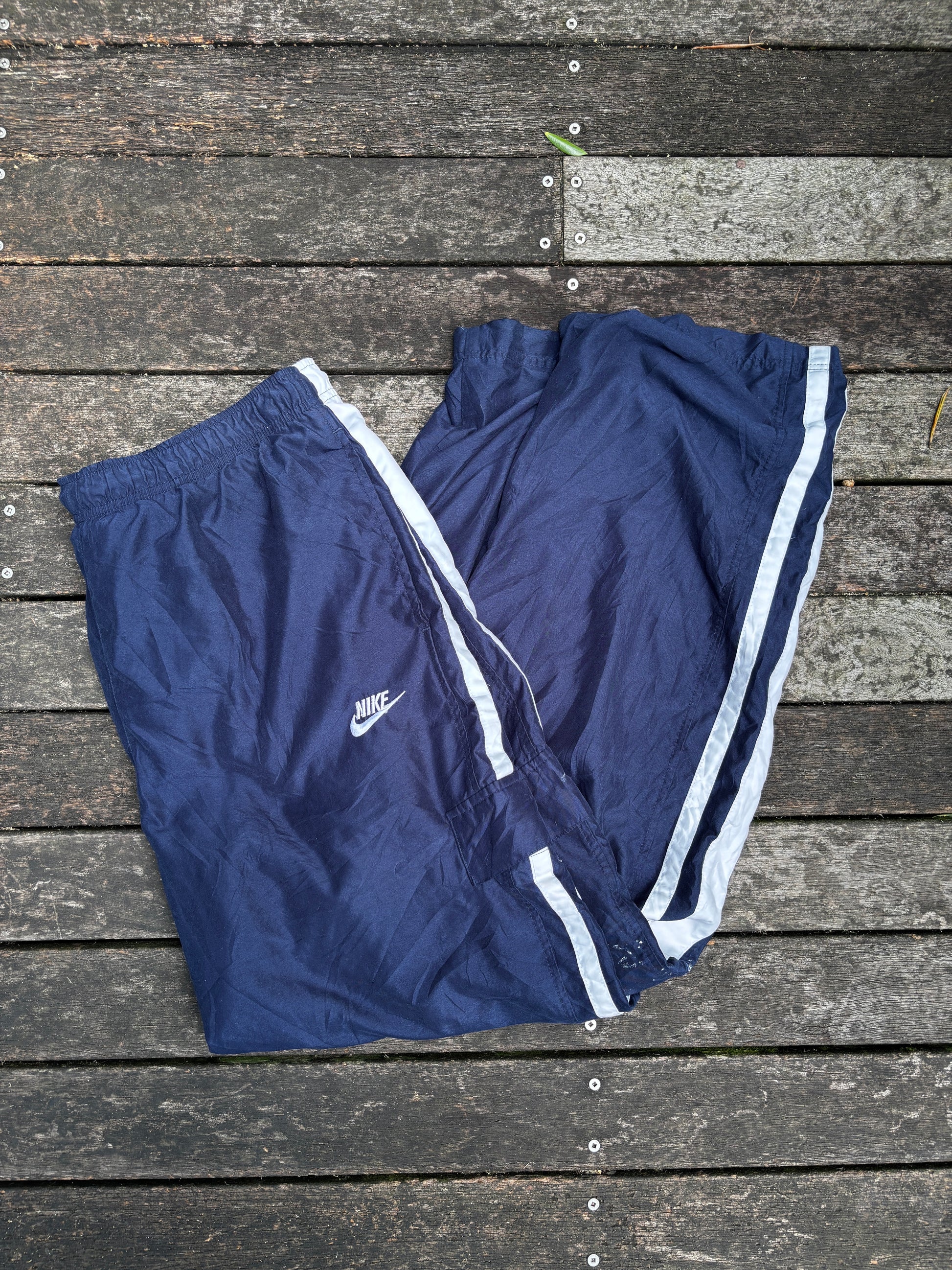 Vintage Nike Cargo Pants Size XL in Navy Y2K