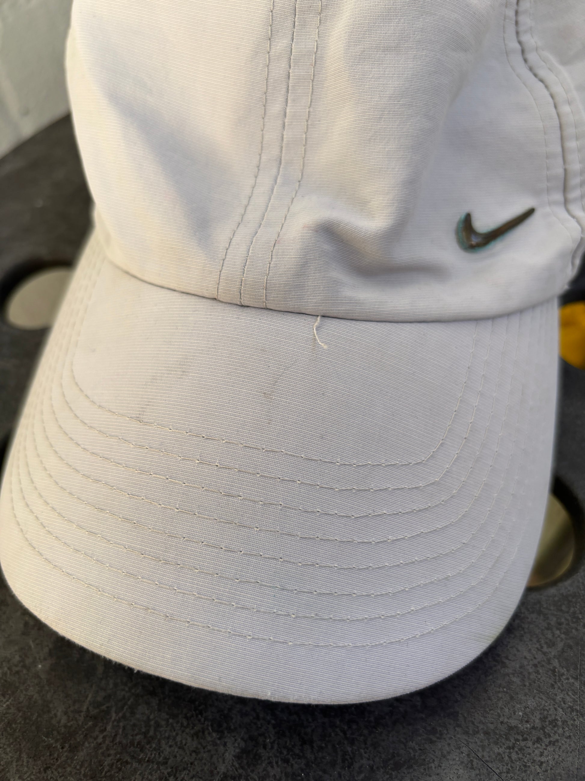 Nike Heritage 86 Cap Metal Swoosh Logo Adjustable Strap OSFM