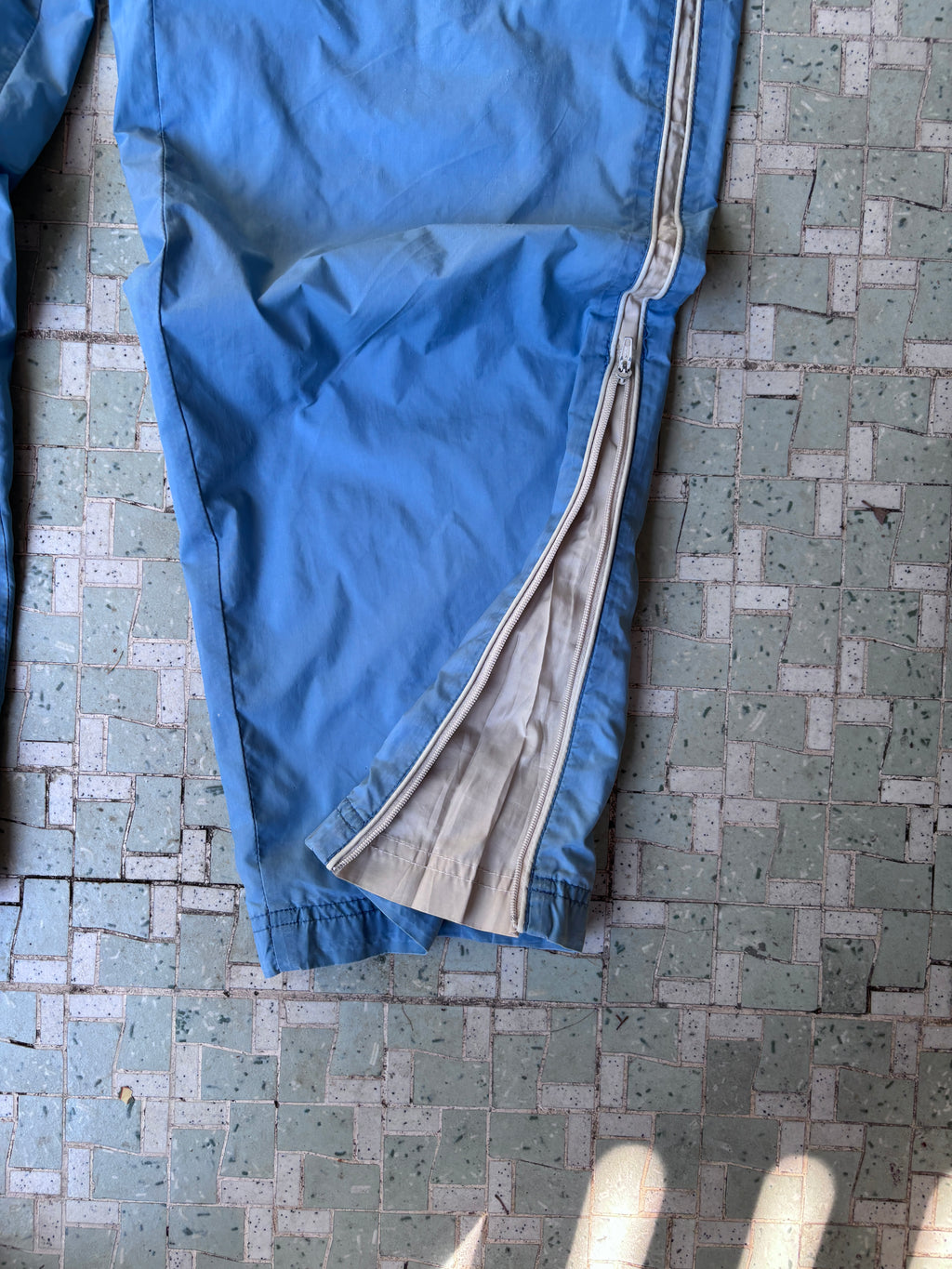 Y2K Nike Nylon Track Pants Size L Blue Green