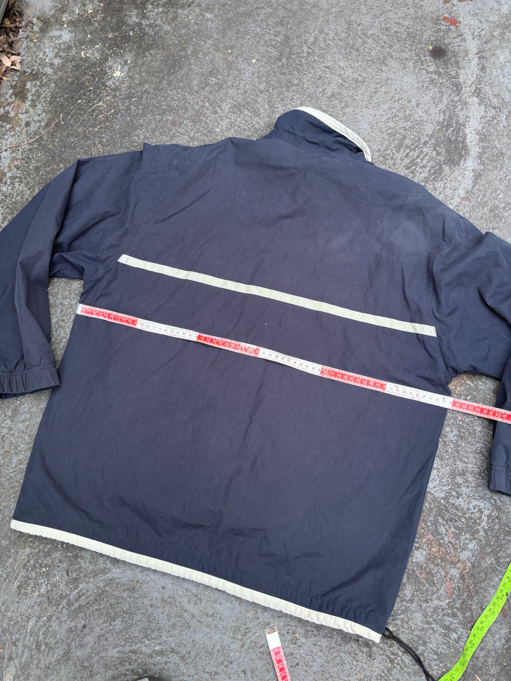 Vintage Y2K Nike Jacket Size S Navy Cream Detail Red Badge Full Zip Classic Windbreaker