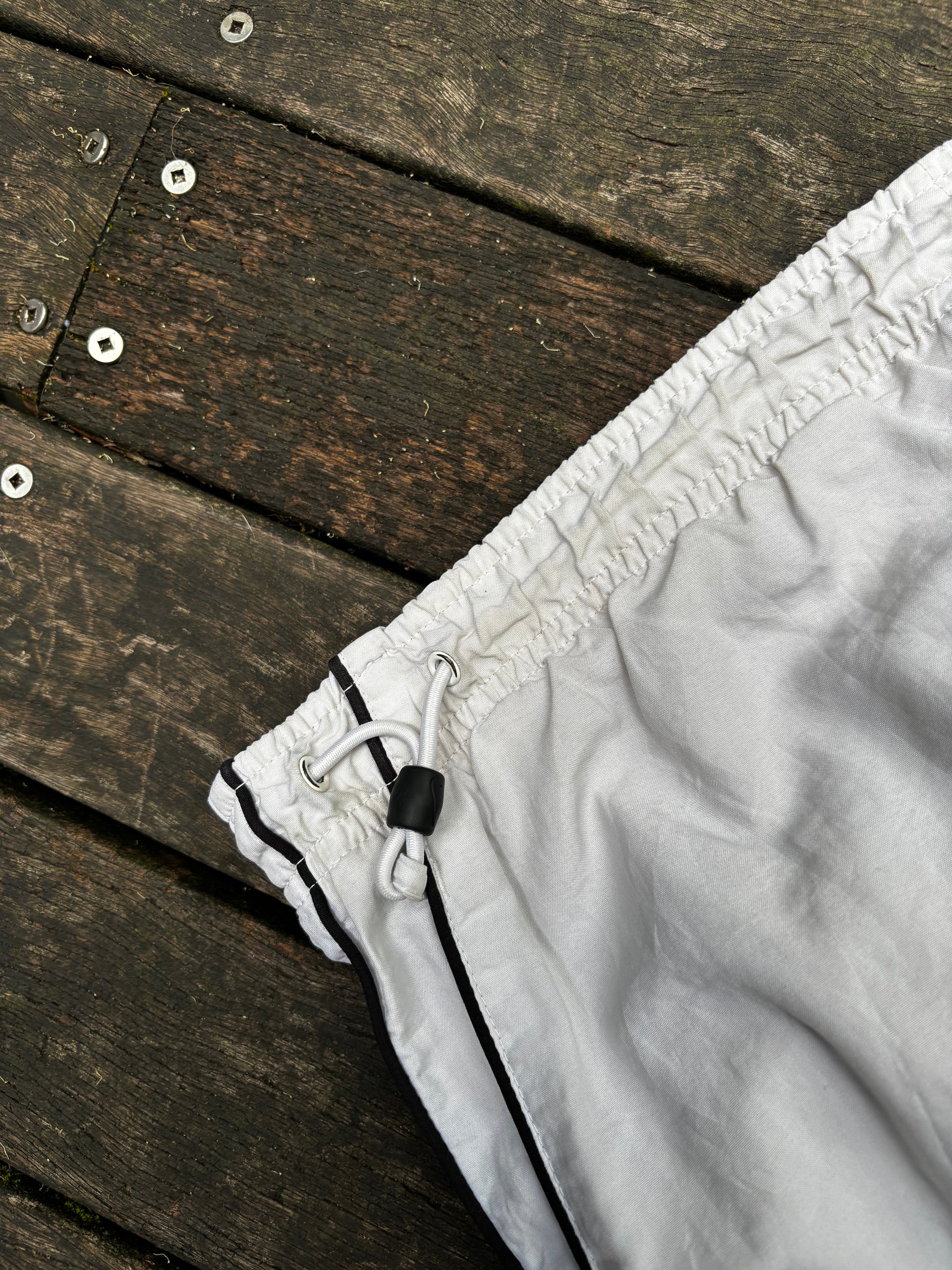 Classic Y2K Nike Track Pants Size L White