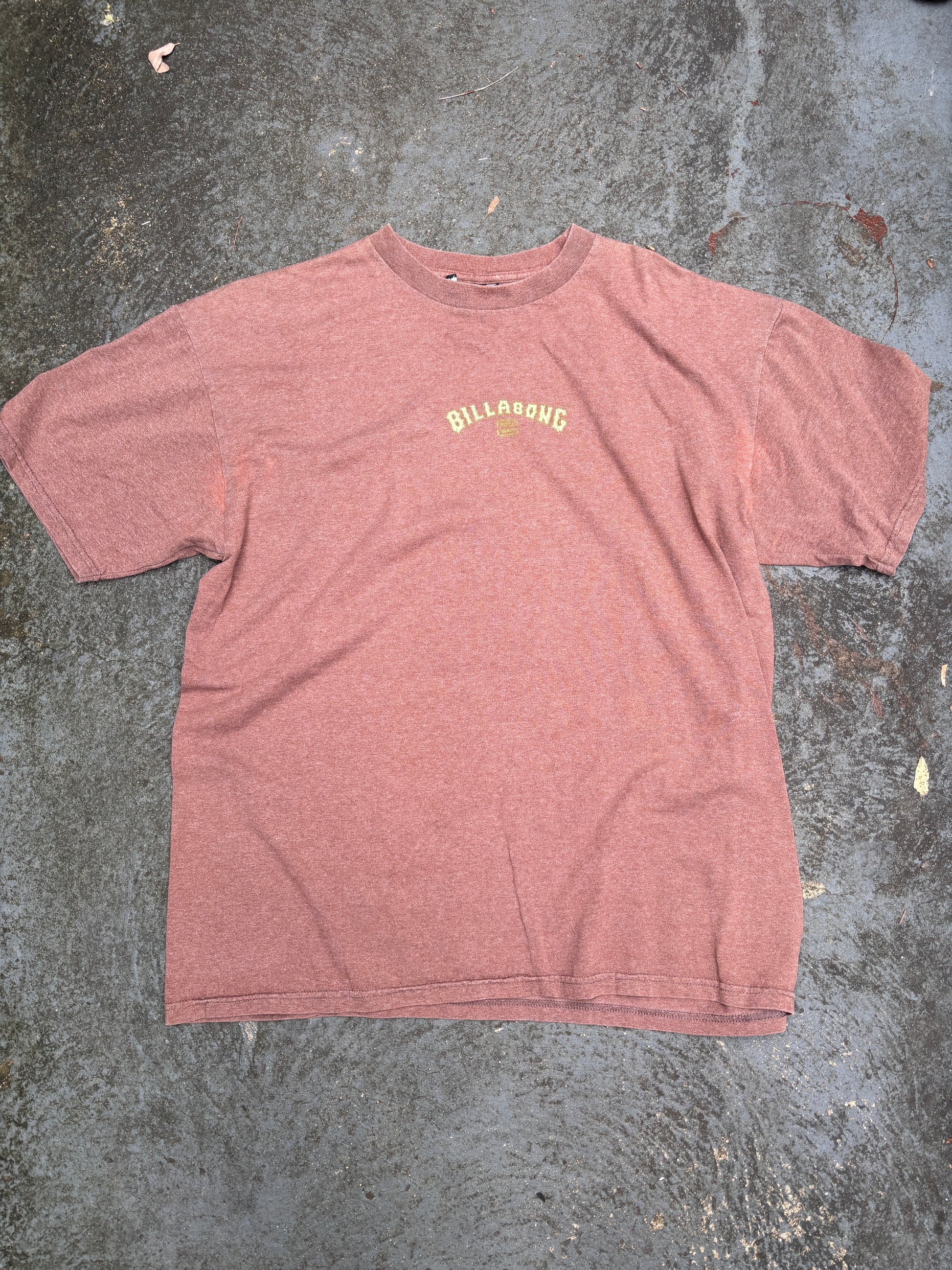 Vintage Y2K Billabong T-shirt Size L Brown Large Spell Out Logo Crew Neck