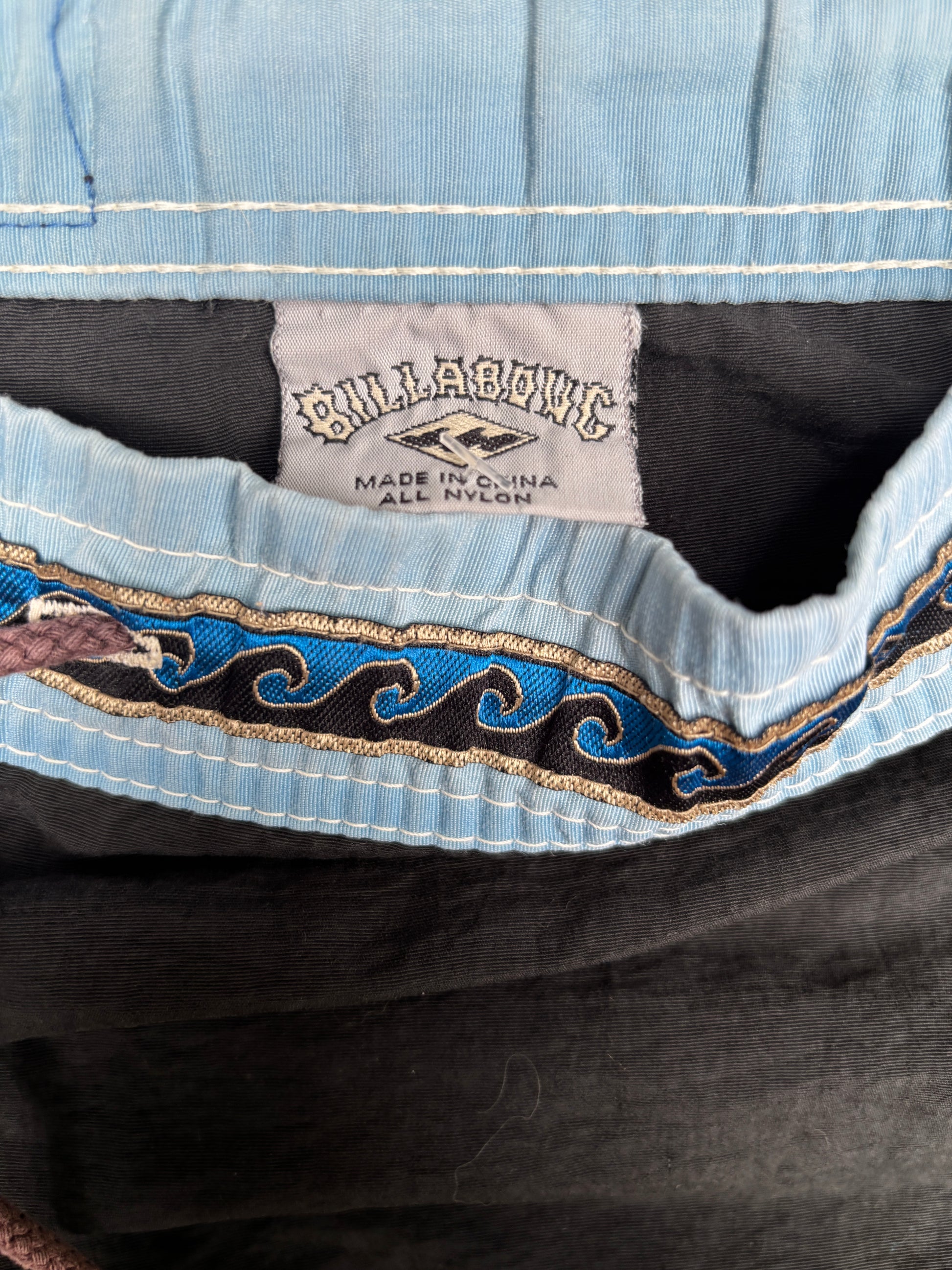 Vintage 90s Billabong Board Shorts Size 32